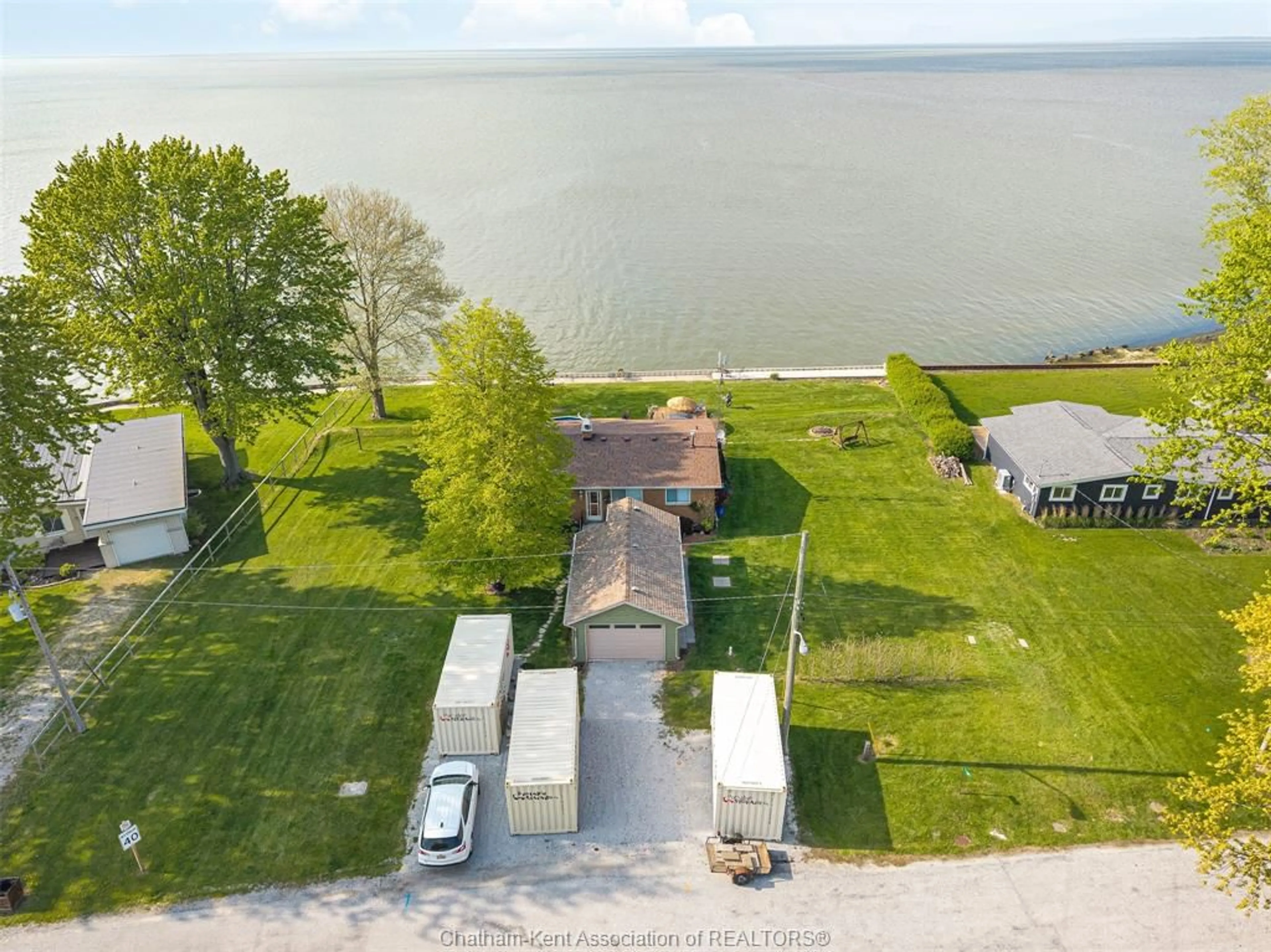 A pic from outside/outdoor area/front of a property/back of a property/a pic from drone, water/lake/river/ocean view for 95 ISLAND Cres, Lighthouse Cove Ontario N0P 2L0