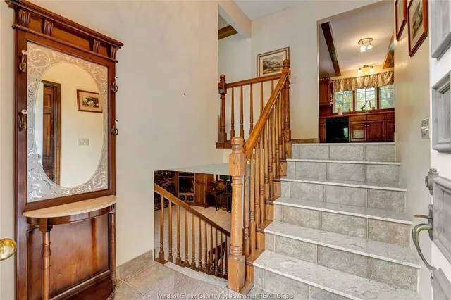1156 SECOND CONC, Amherstburg 3