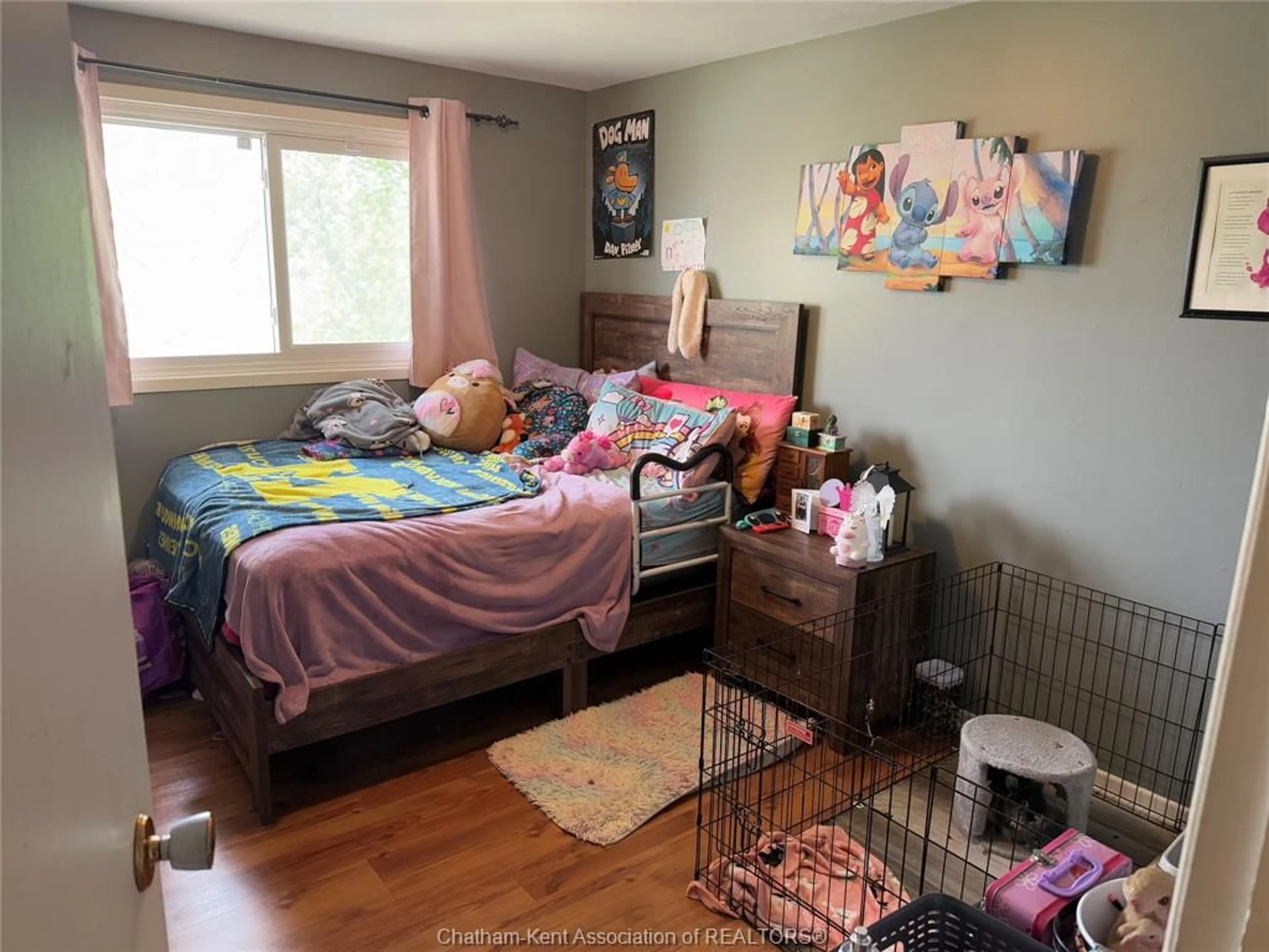 A pic of a room for 194 A Forhan St, Wallaceburg Ontario N8A 3R4