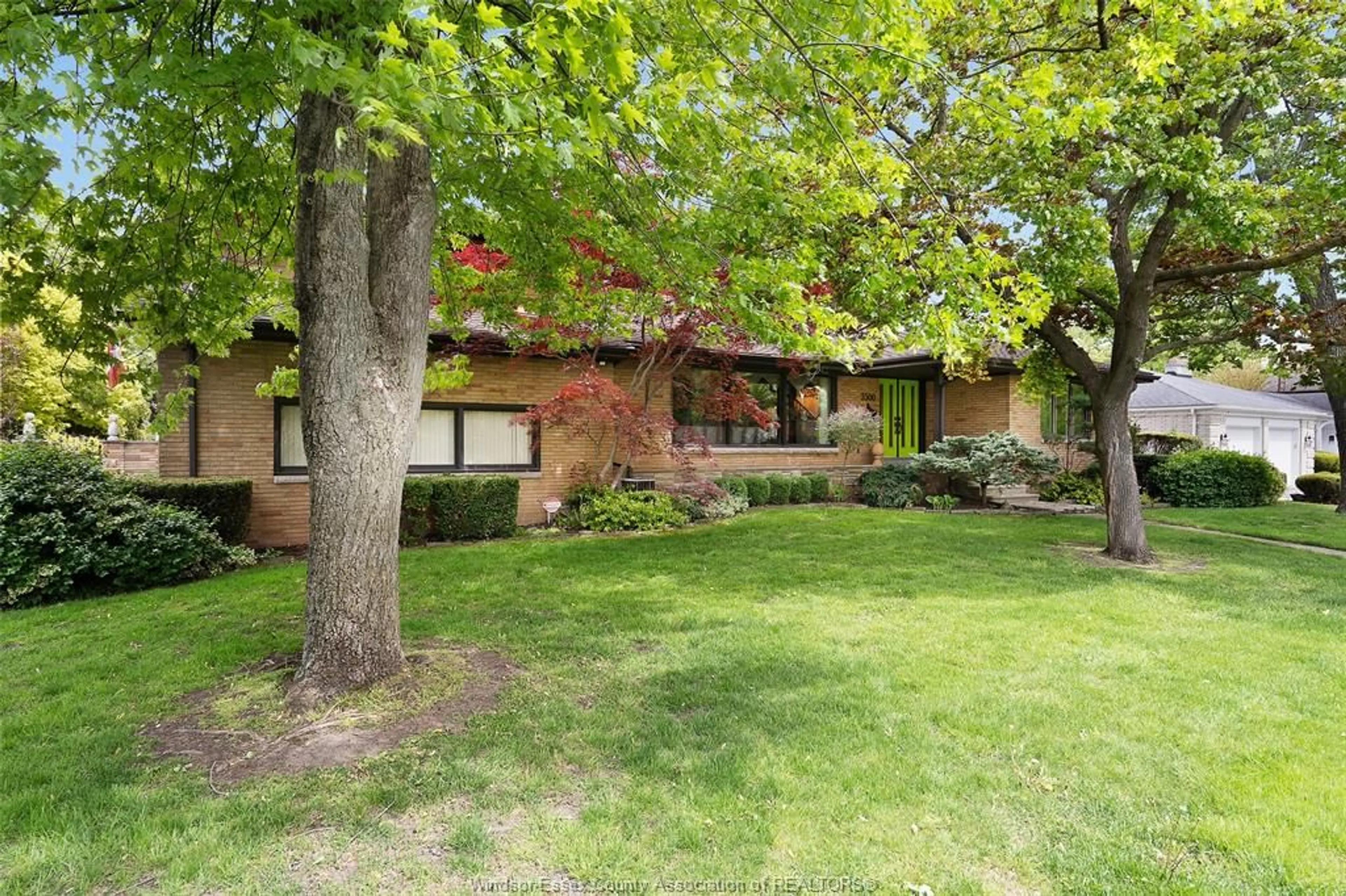 Unknown for 3500 VICTORIA Blvd, Windsor Ontario N9E 3L3