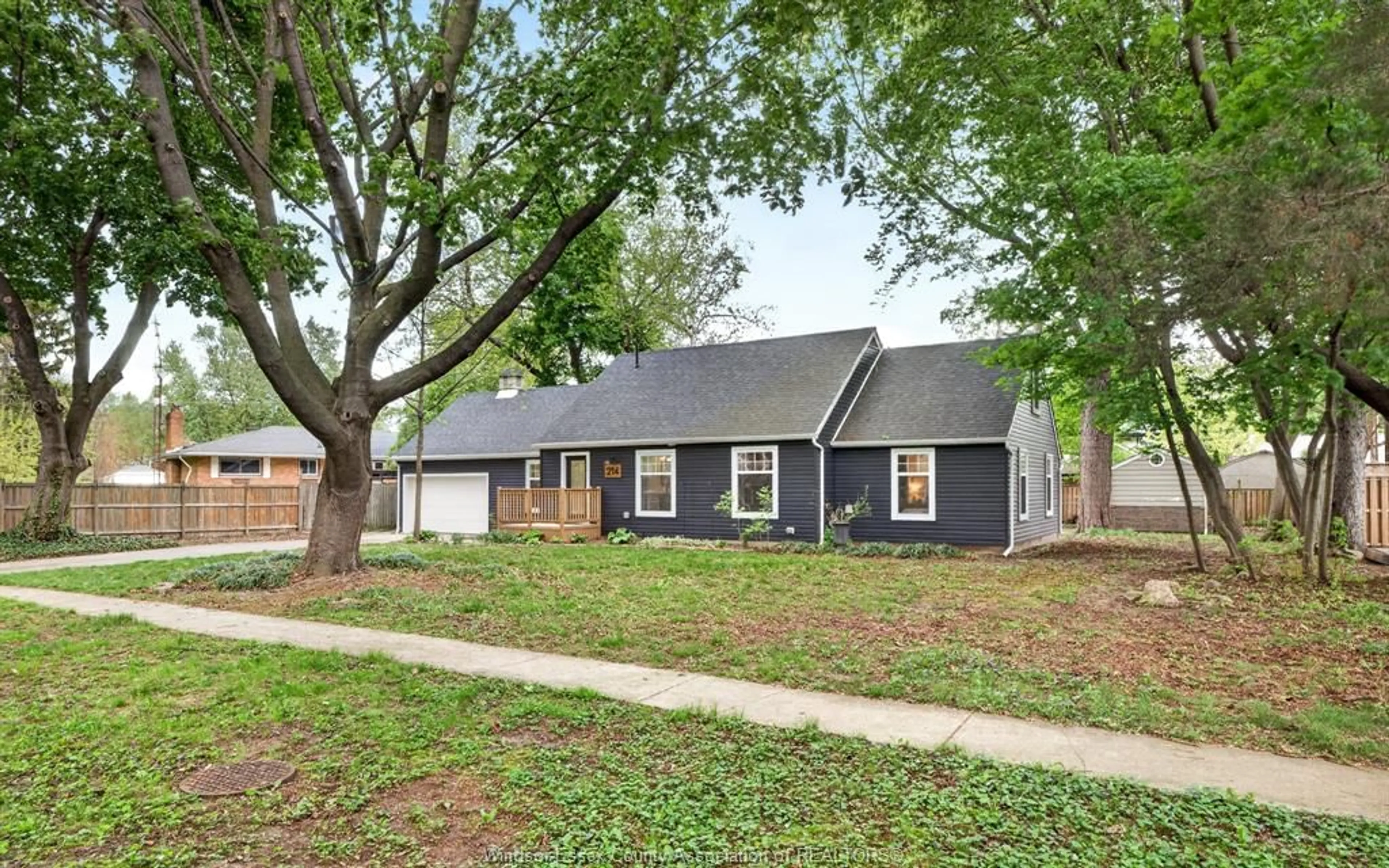 Home with vinyl exterior material, street for 214 CORONADO, Tecumseh Ontario N8N 2E2