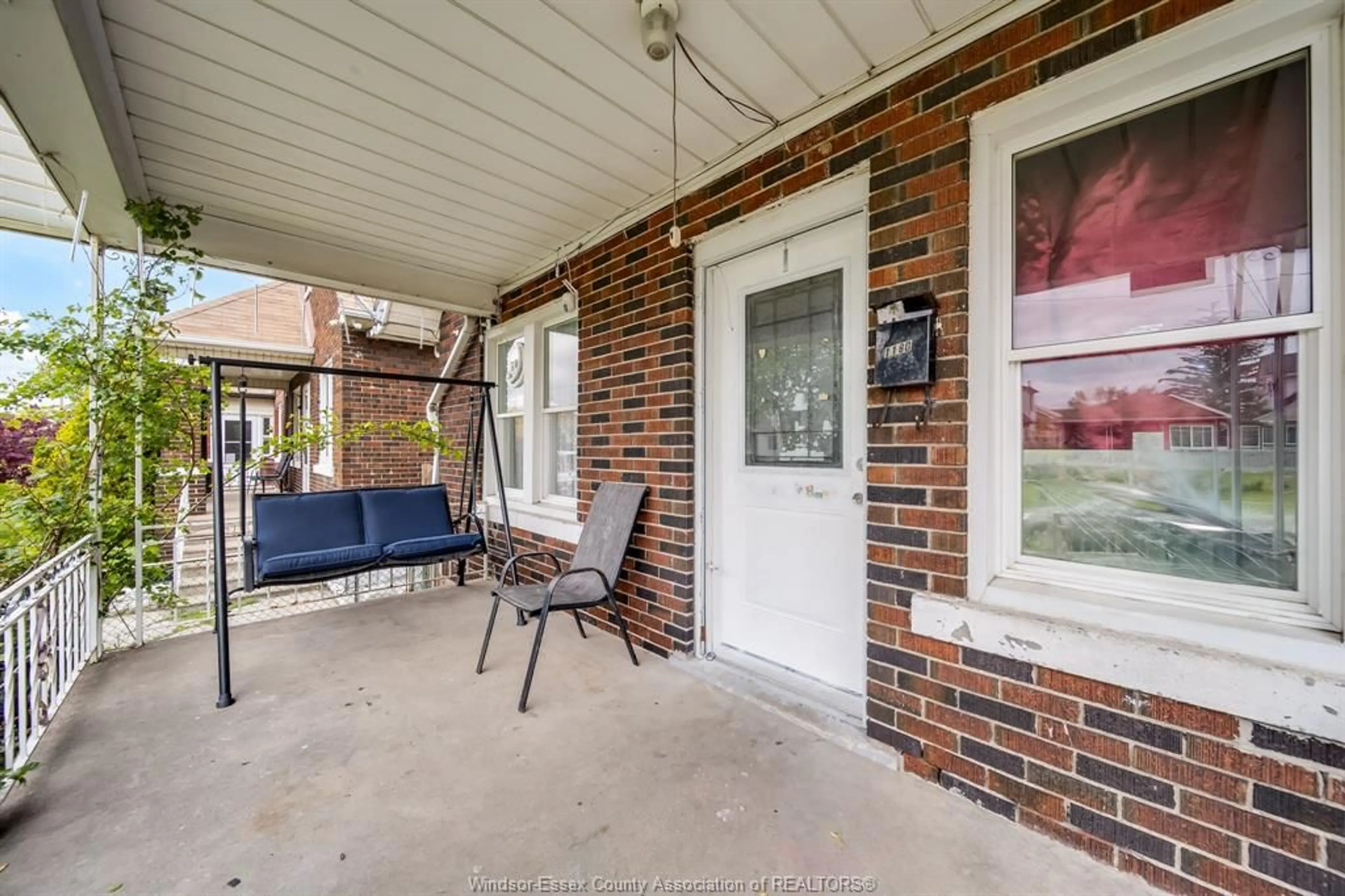 Patio, street for 1180 LANGLOIS Ave, Windsor Ontario N9A 2H5