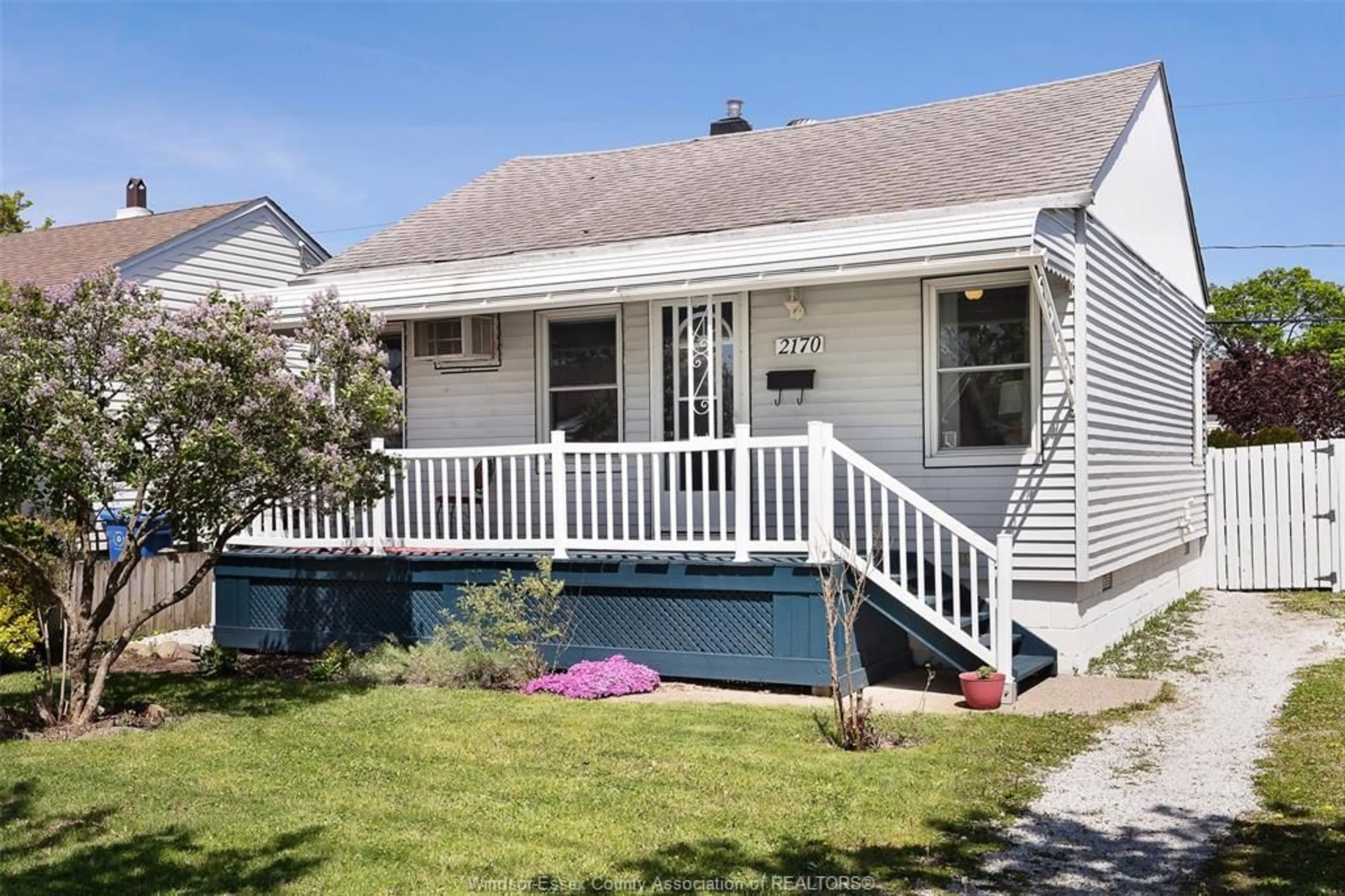 Home with vinyl exterior material, street for 2170 WELLESLEY, Windsor Ontario N8W 2E7