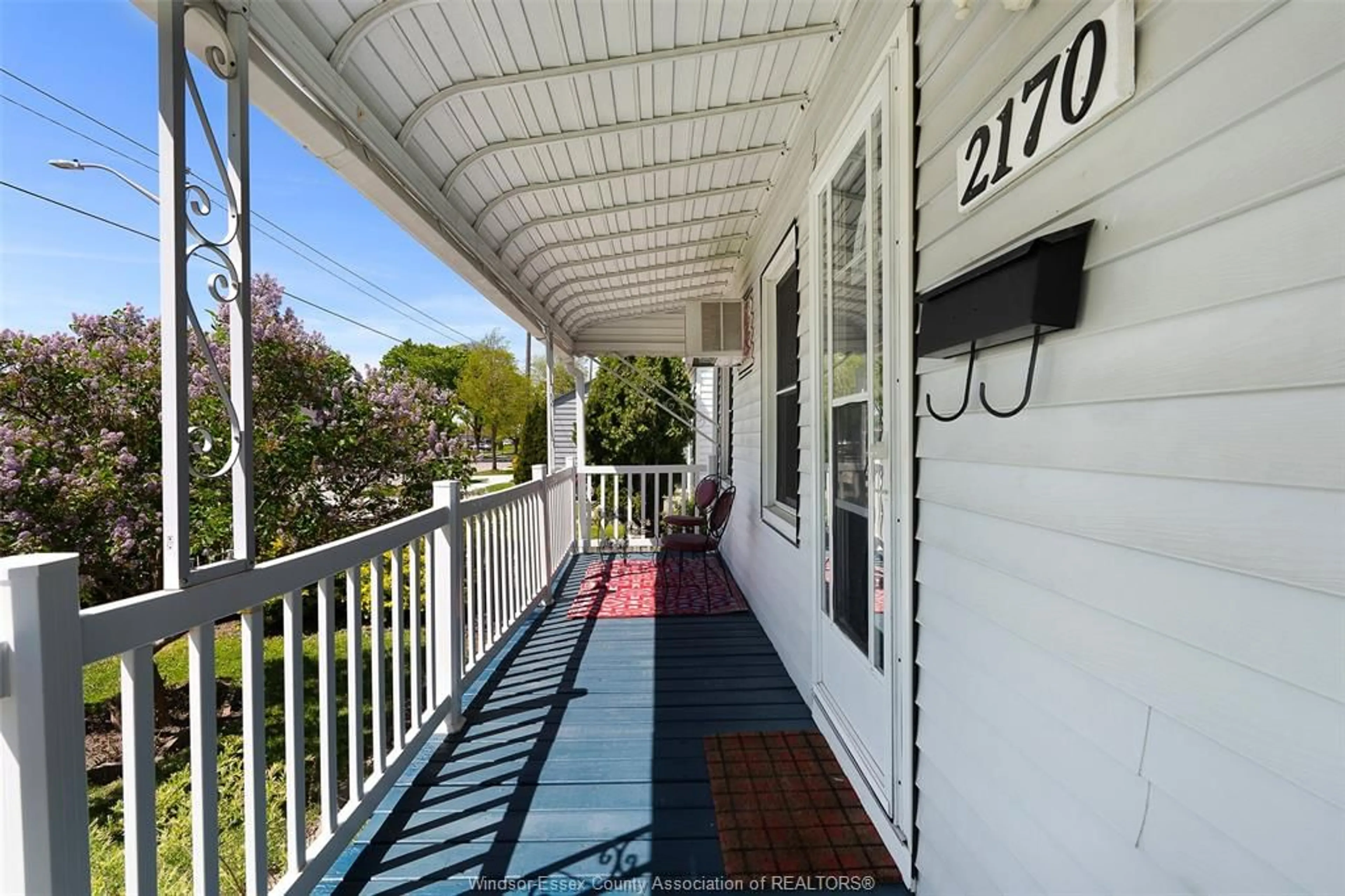 Patio, street for 2170 WELLESLEY, Windsor Ontario N8W 2E7