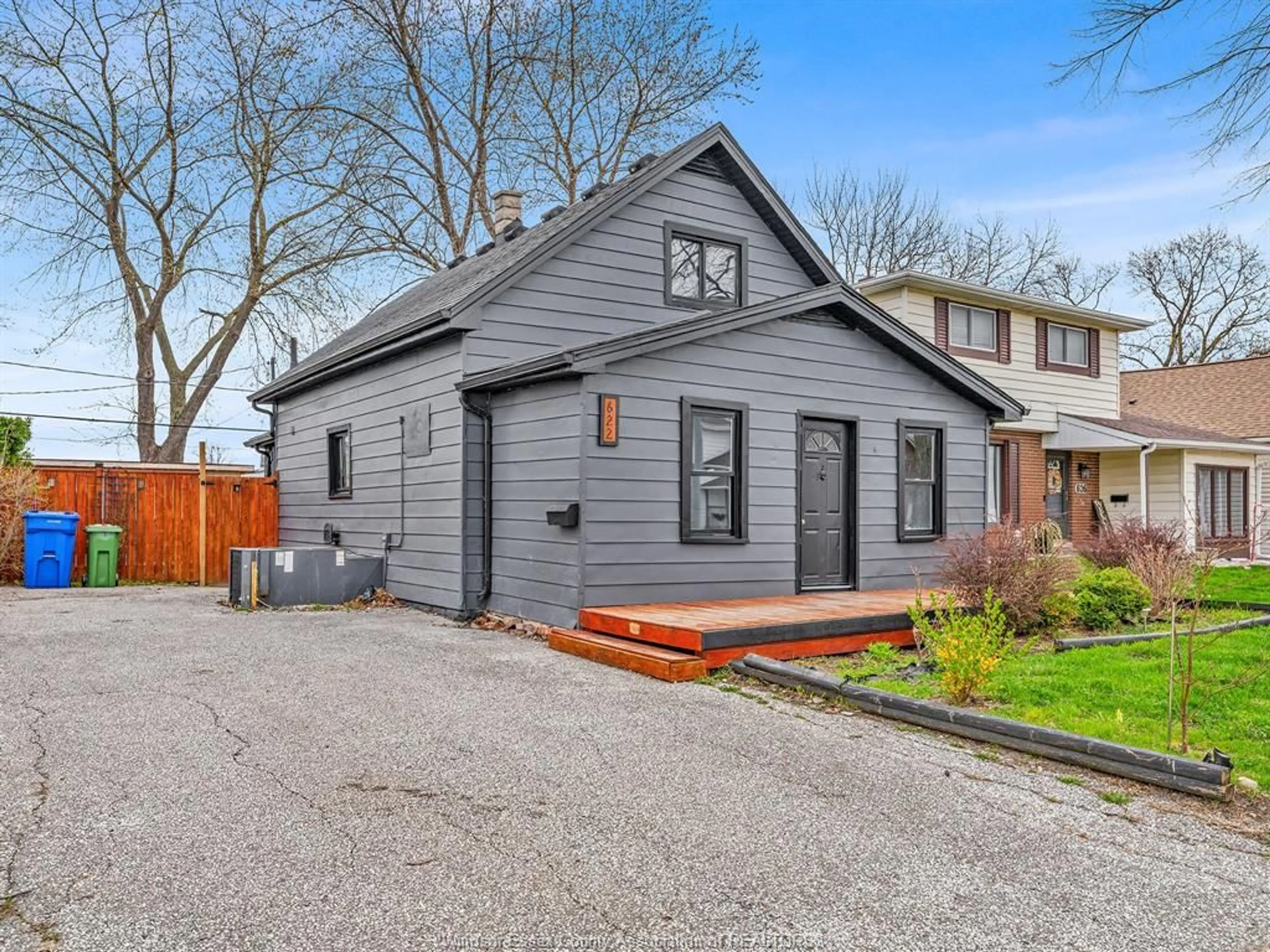 Unknown for 622 LABUTE St, Tecumseh Ontario N8N 2B3
