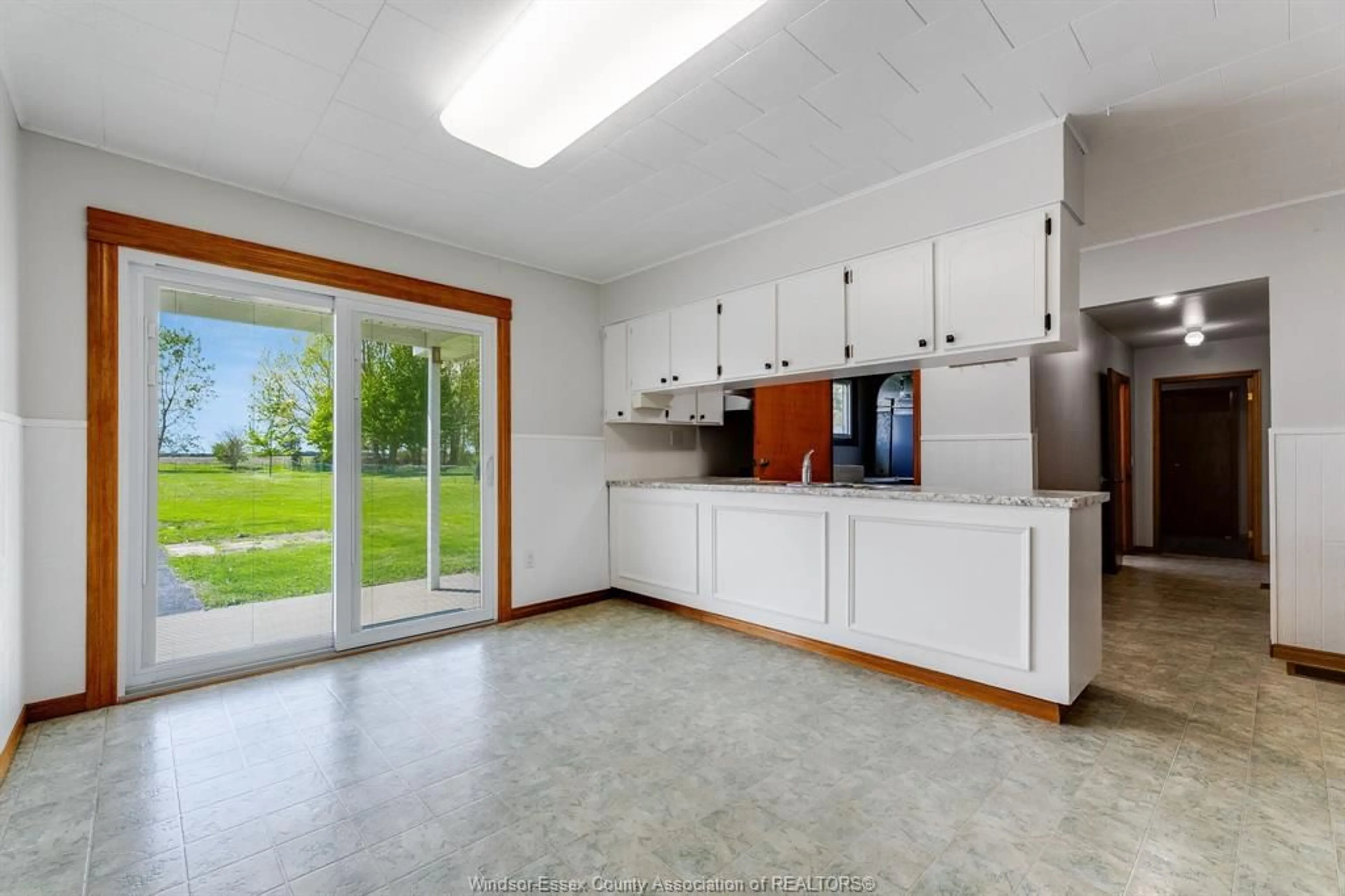 Unknown for 751 HIGHWAY 77, Leamington Ontario N8H 3V8
