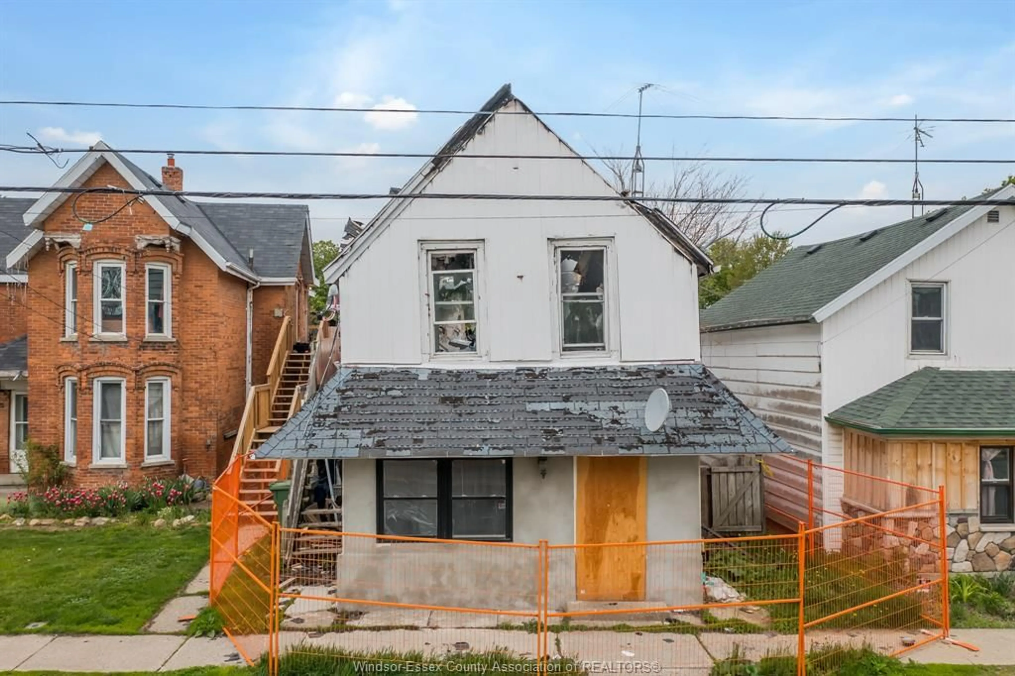 Home with brick exterior material, building for 83 TALBOT St, Blenheim Ontario N0P 1A0
