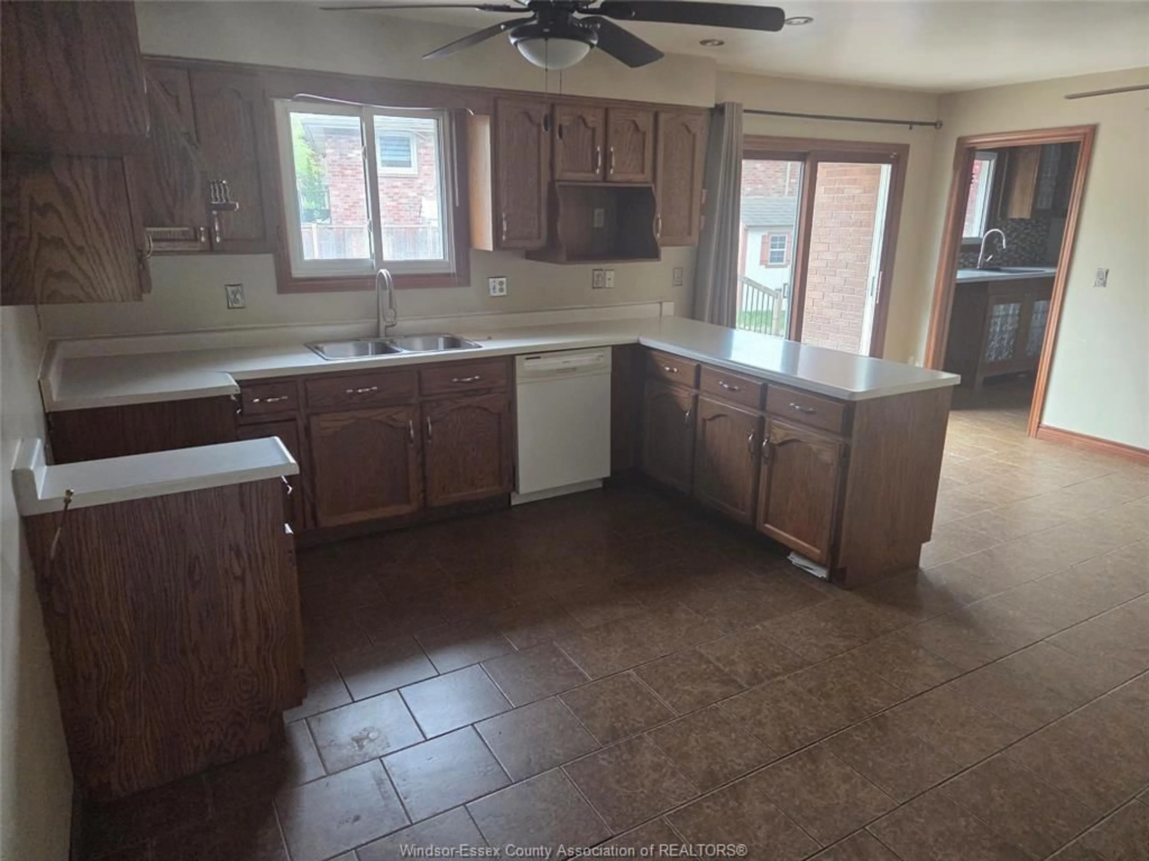 Unknown for 6595 Matchette Rd, LaSalle Ontario N9J 2J9