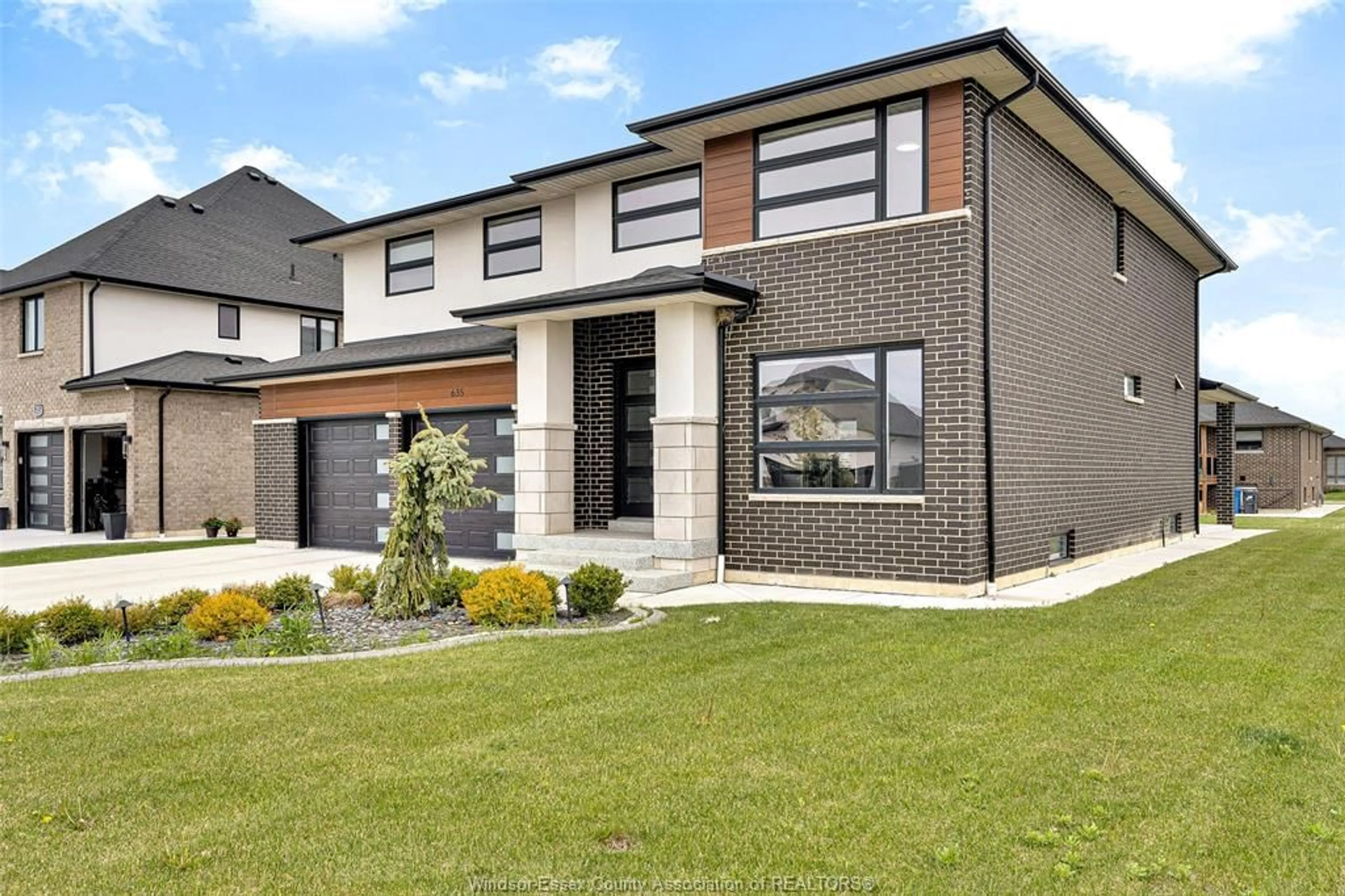 Home with brick exterior material, street for 635 MARCHE St, Lakeshore Ontario N8L 0K2