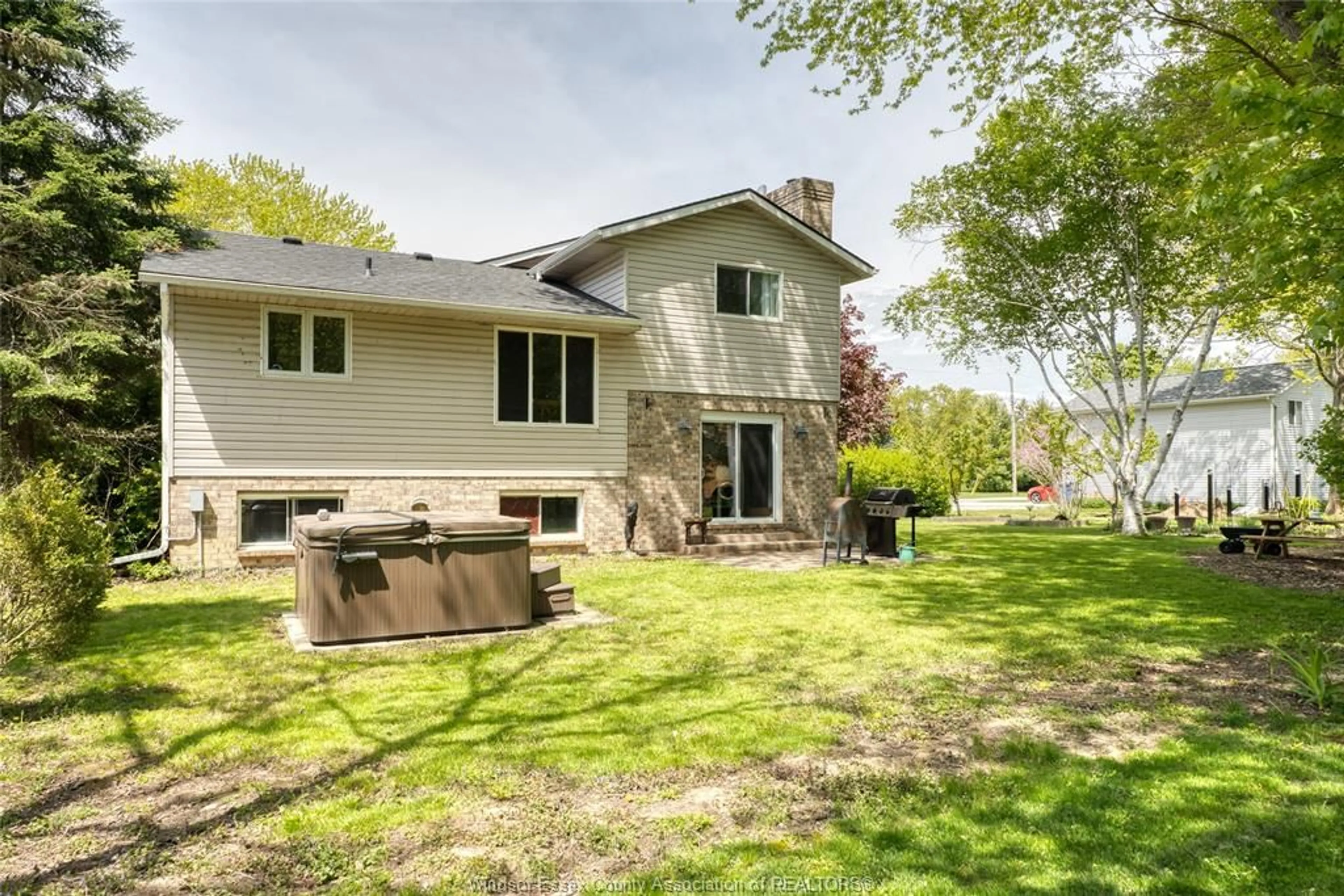 Patio, unknown for 888 BAYVIEW, Kingsville Ontario N9Y 2M3
