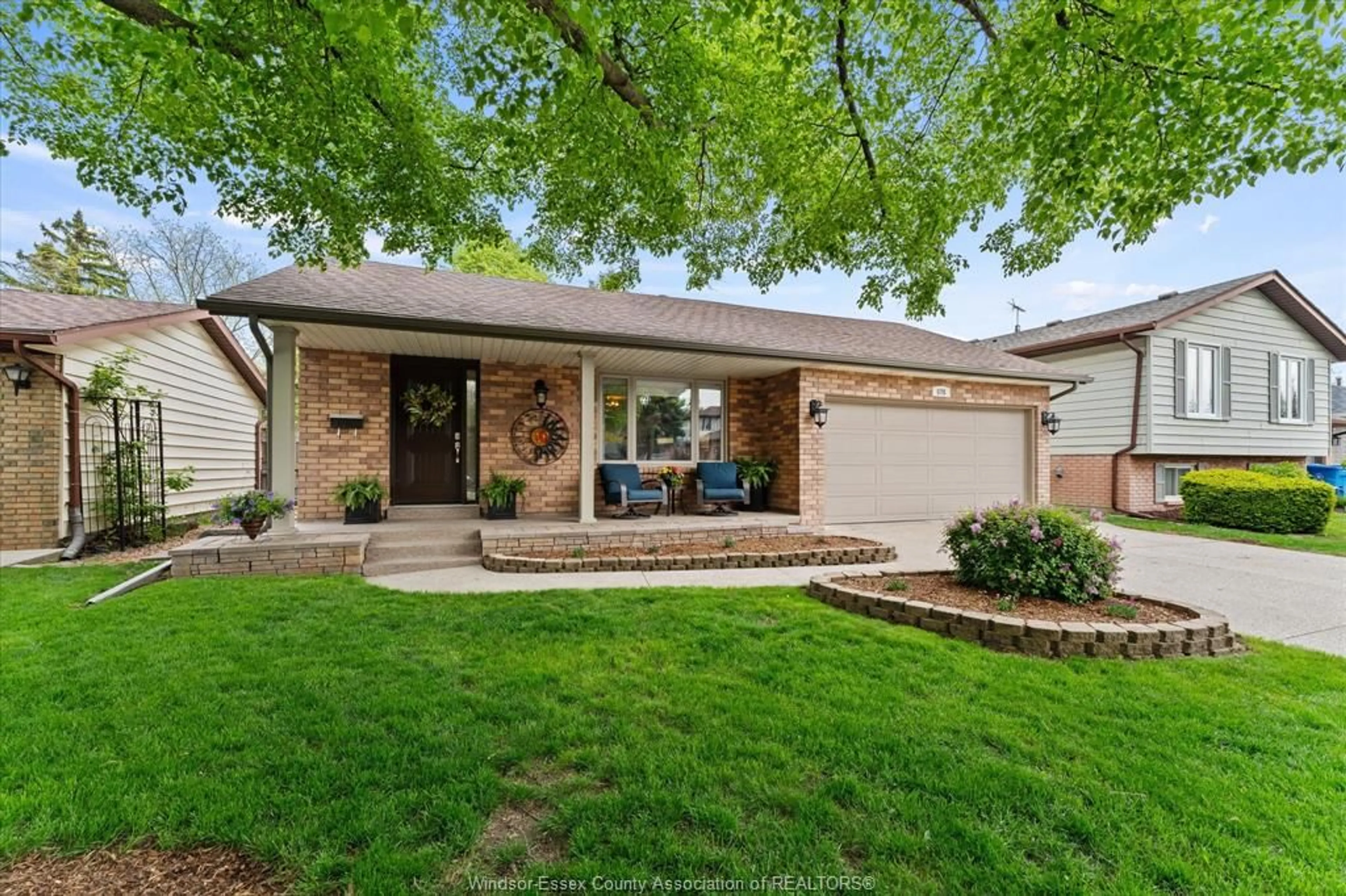 Home with brick exterior material, street for 676 GAUTHIER Dr, Tecumseh Ontario N8N 3P8