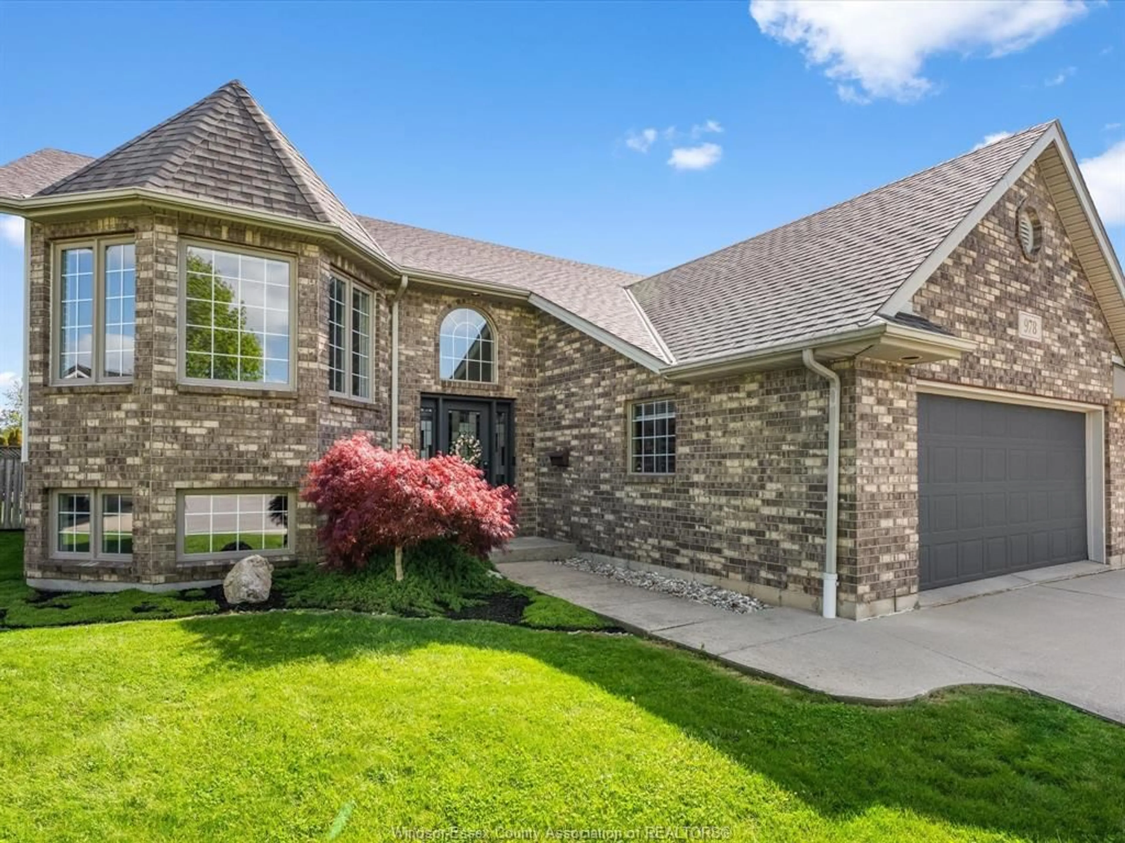 Home with brick exterior material, street for 978 Wride Ave, Kingsville Ontario N9Y 4B7