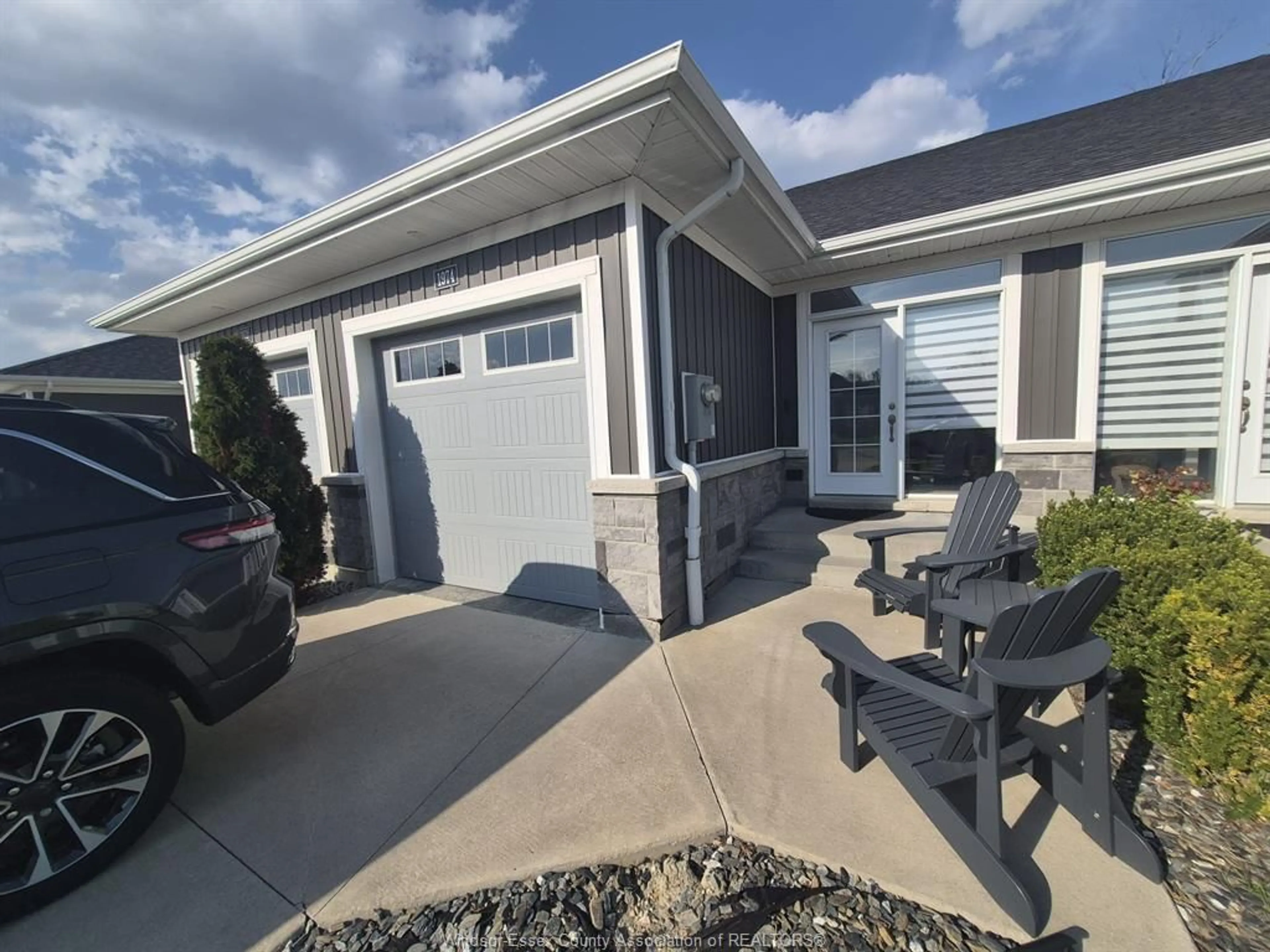 Home with vinyl exterior material, street for 1974 ETHAN Crt, Windsor Ontario N8T 0B3