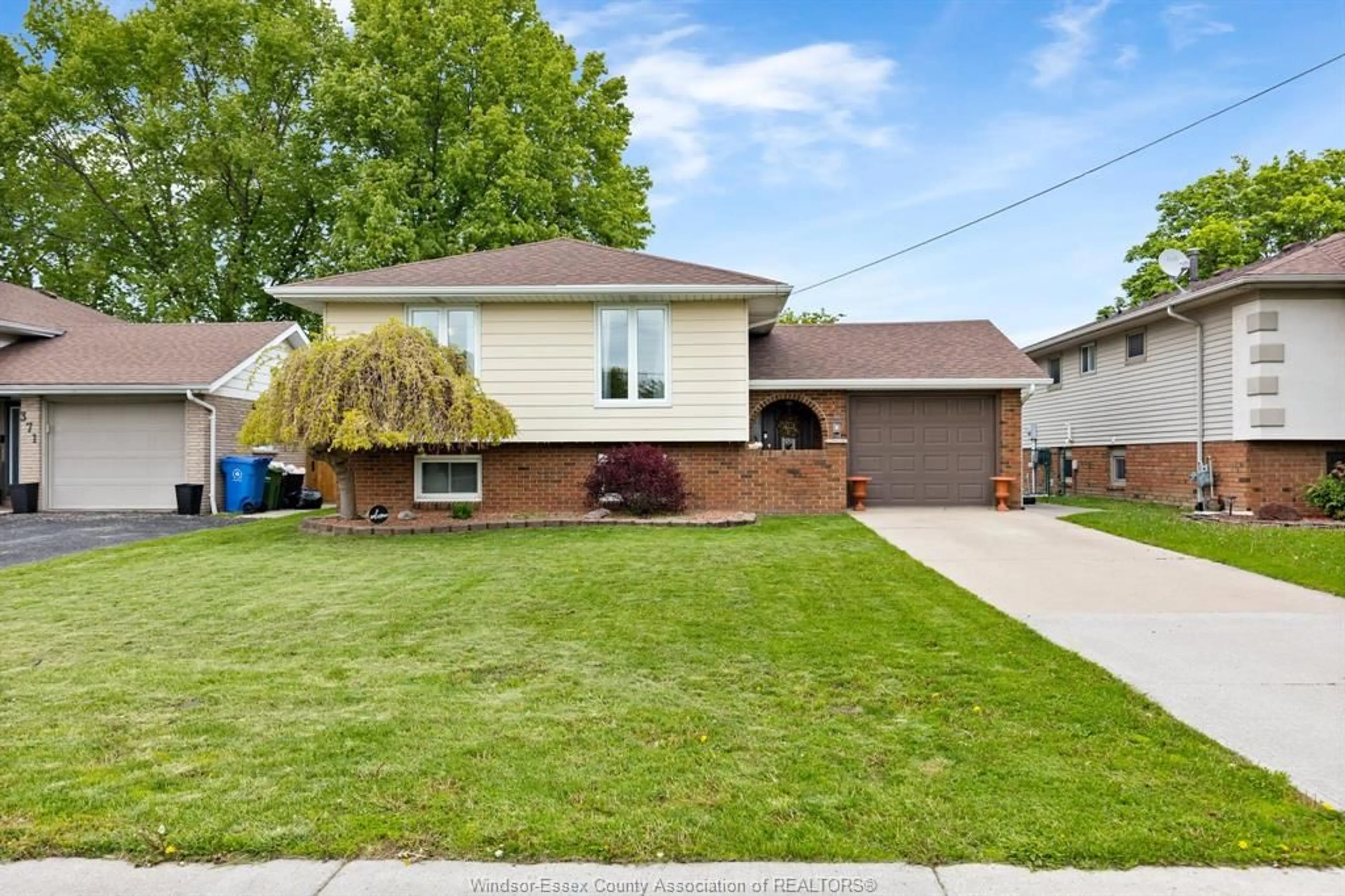 Home with brick exterior material, street for 367 ST PETER, Belle River Ontario N8L 1K8
