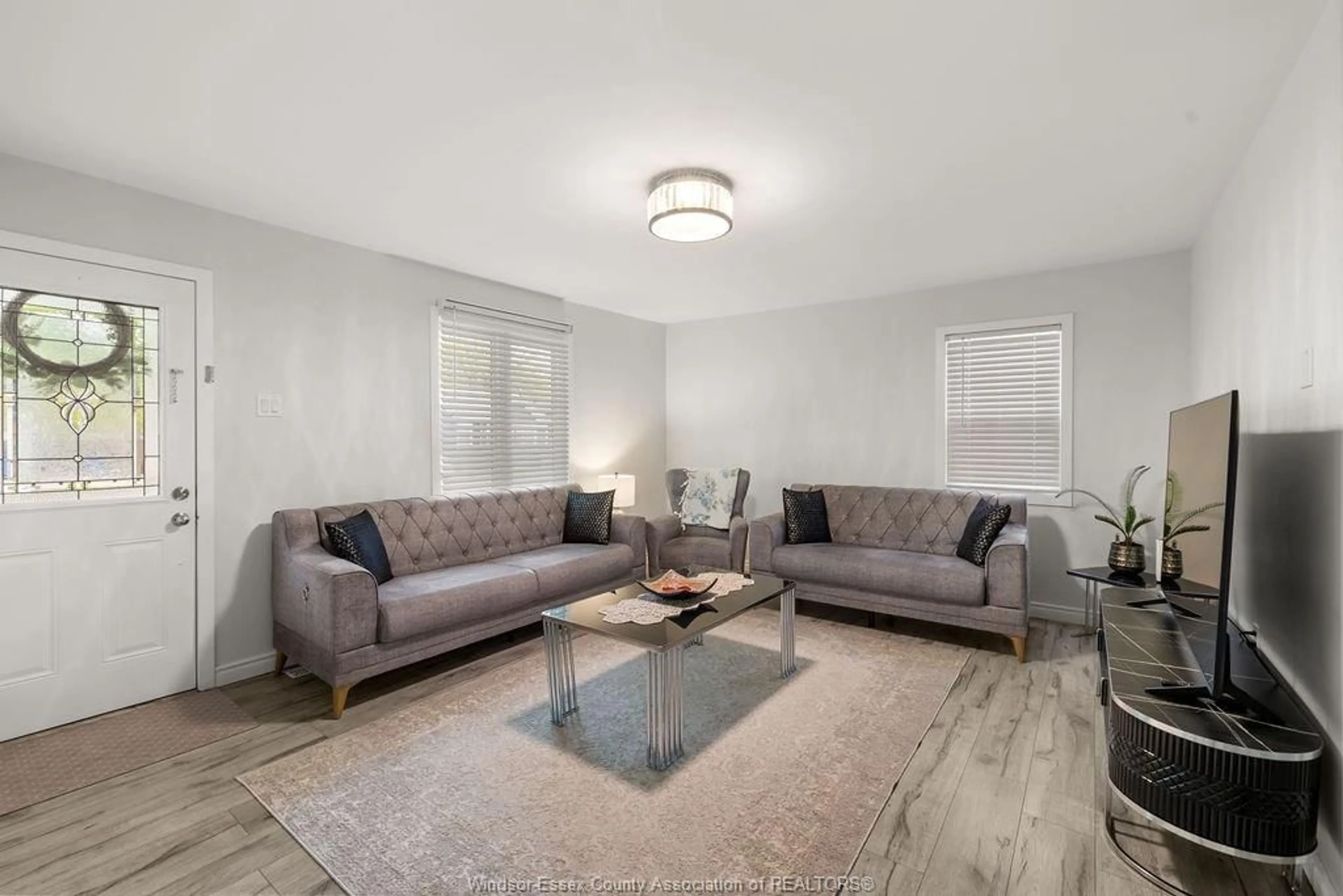 Living room with furniture, unknown for 1463 WESTCOTT, Windsor Ontario N8Y 4C3