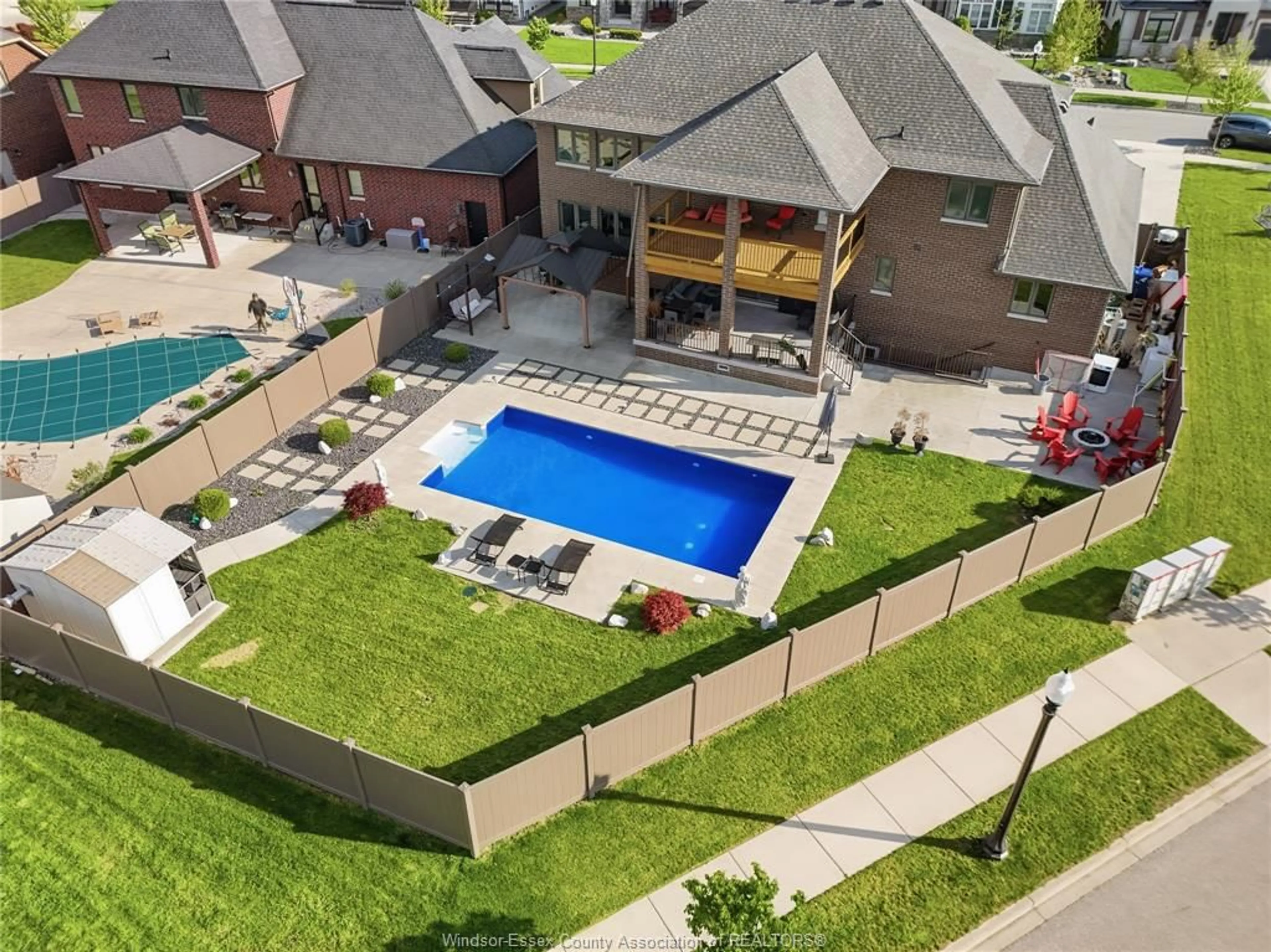 A pic from outside/outdoor area/front of a property/back of a property/a pic from drone, unknown for 30 AUGUSTUS, LaSalle Ontario N9H 0G6