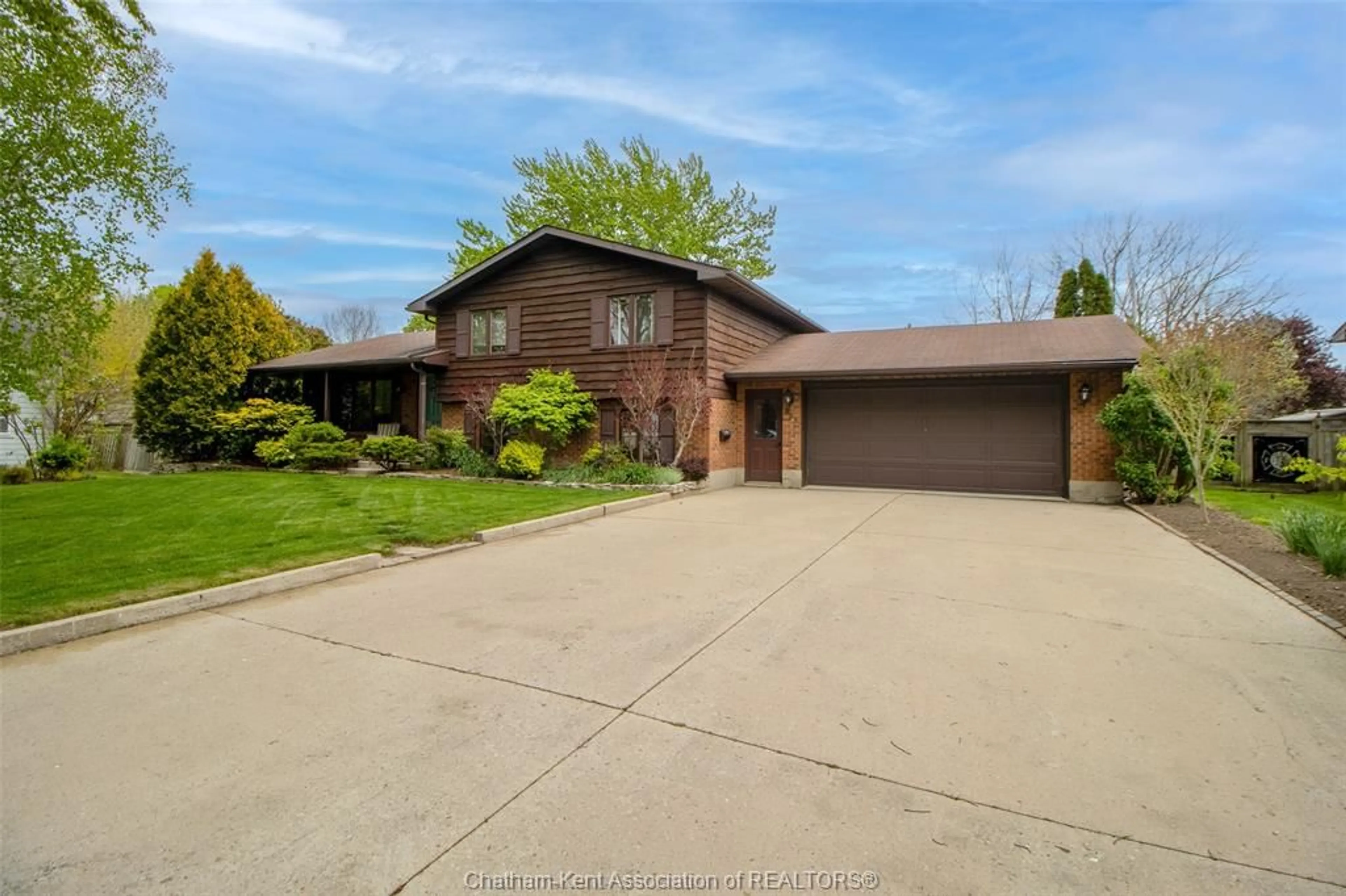 Unknown for 965 Mooney St, Dresden Ontario N0P 1M0