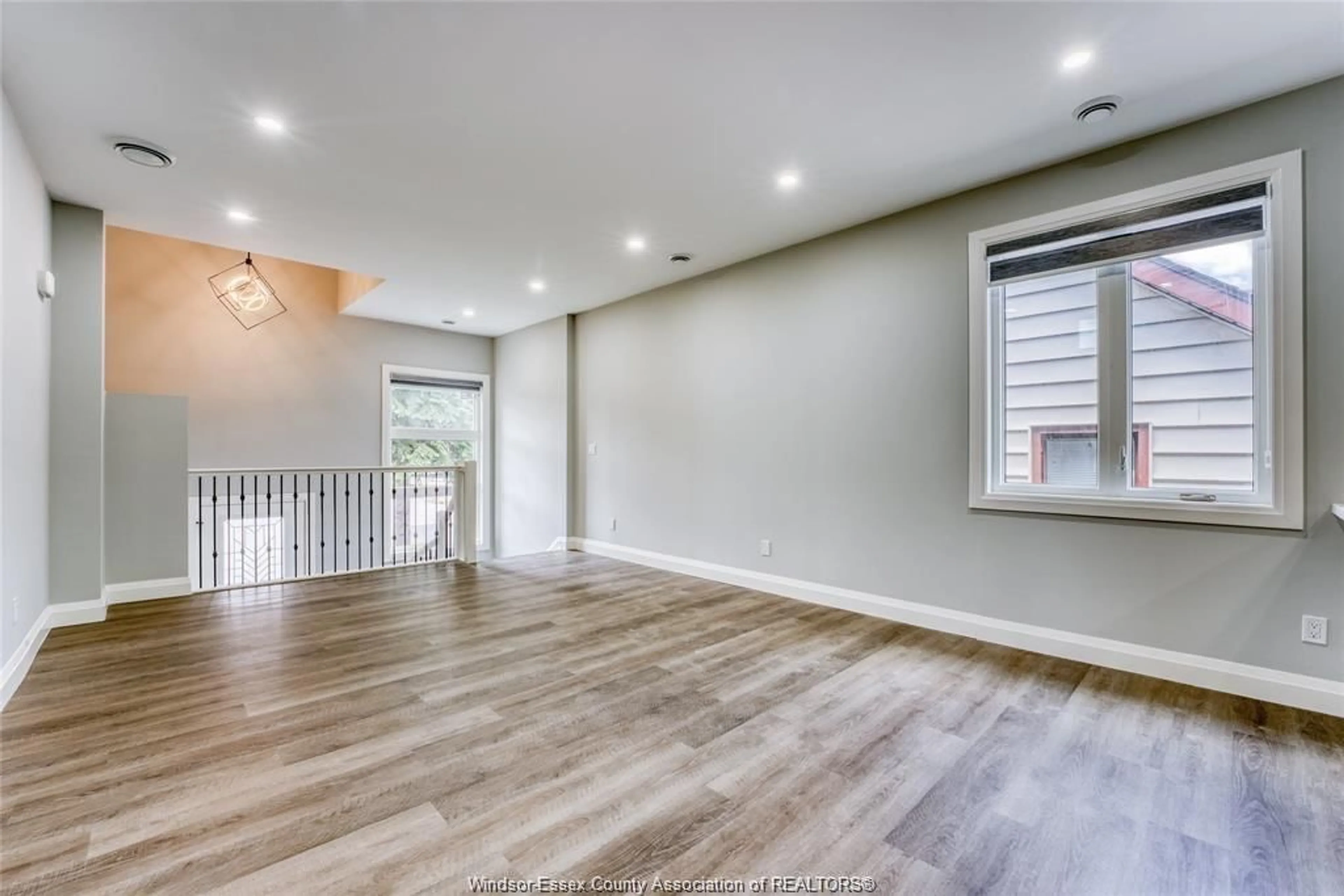 A pic of a room for 762 SOUTH PACIFIC Ave, Windsor Ontario N8X 2X2