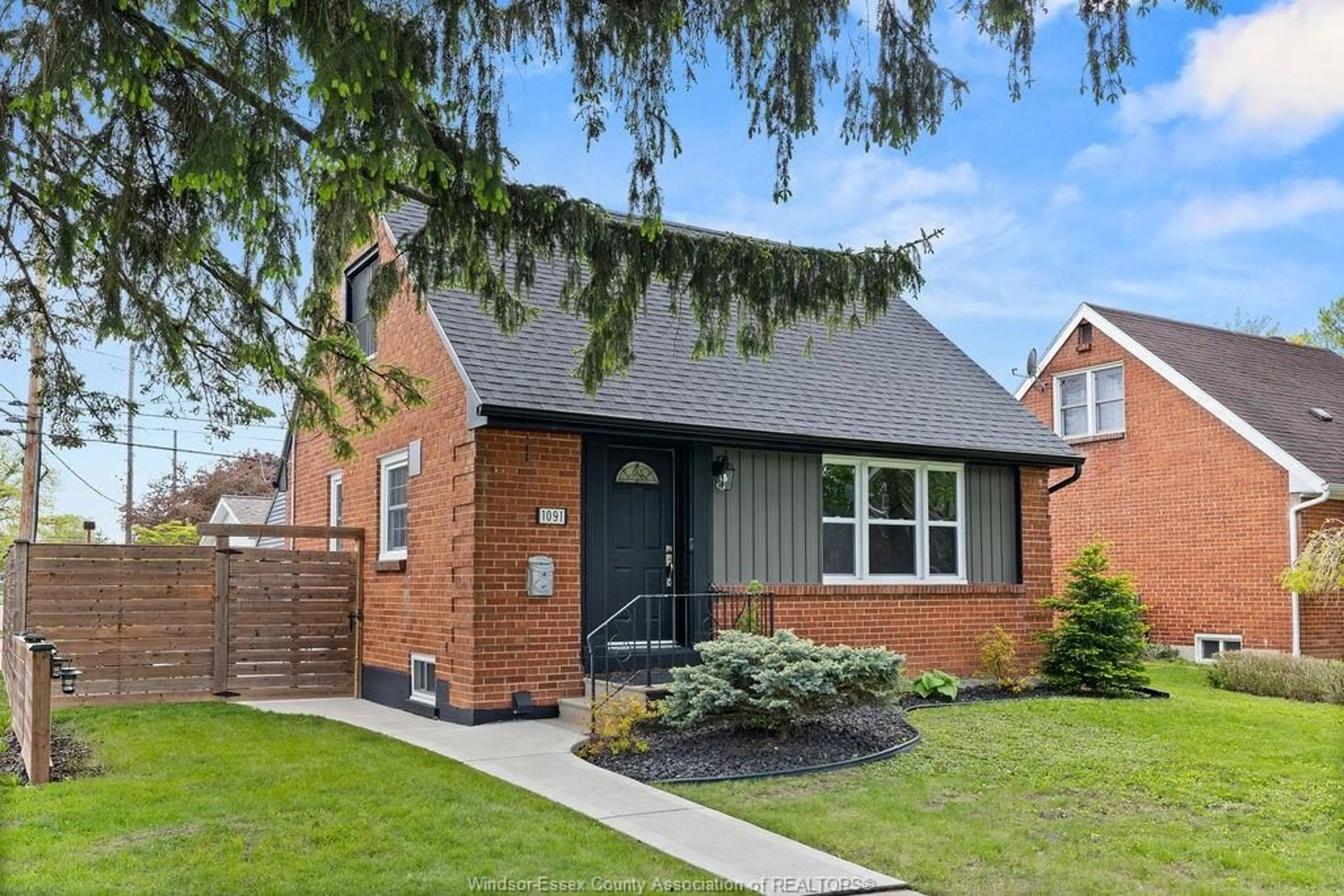Home with brick exterior material, street for 1091 VILLAIRE Ave, Windsor Ontario N8S 2J7