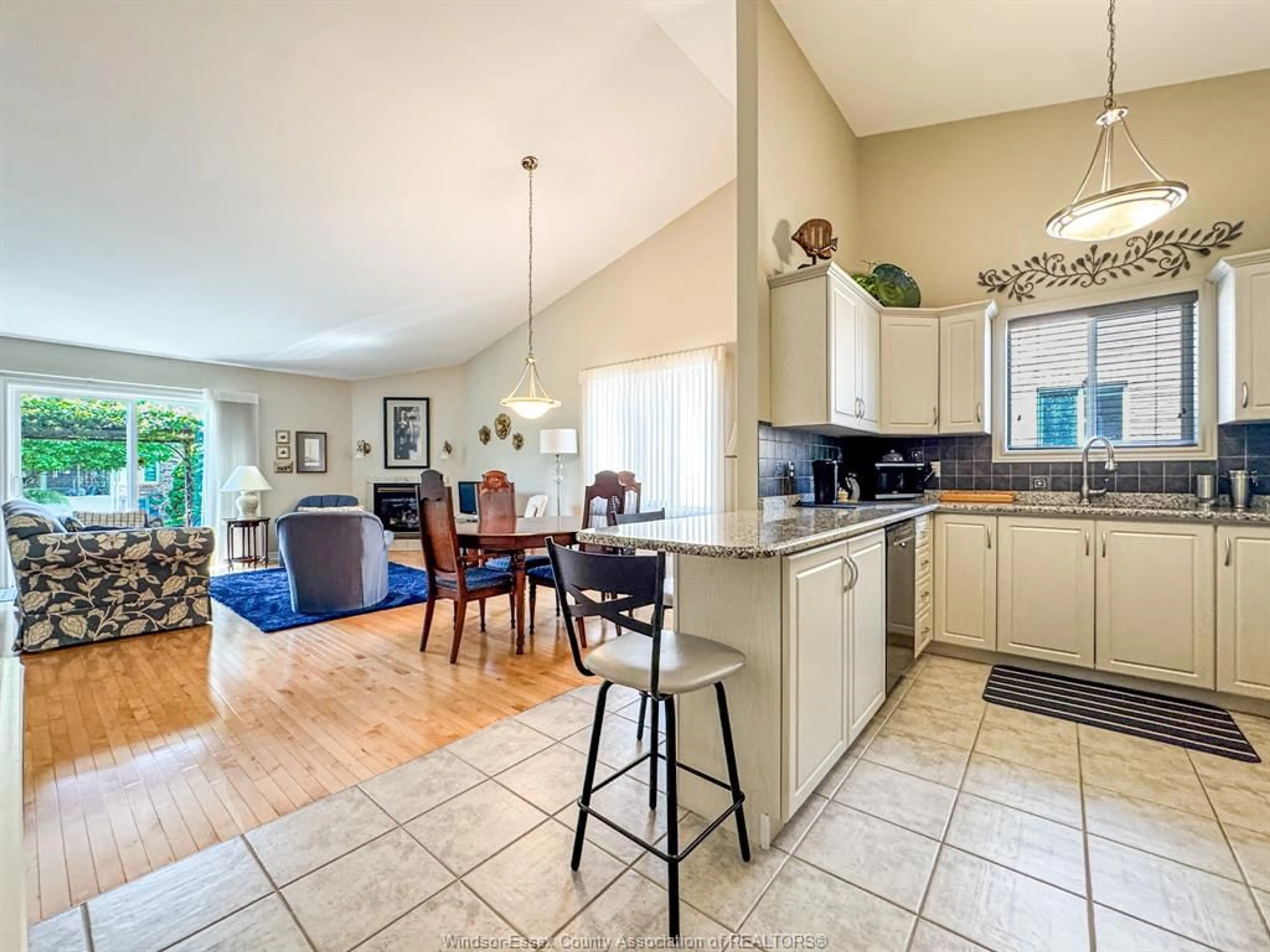 Open concept kitchen, ceramic/tile floor for 11445 ARVILLA, Windsor Ontario N8P 1L5