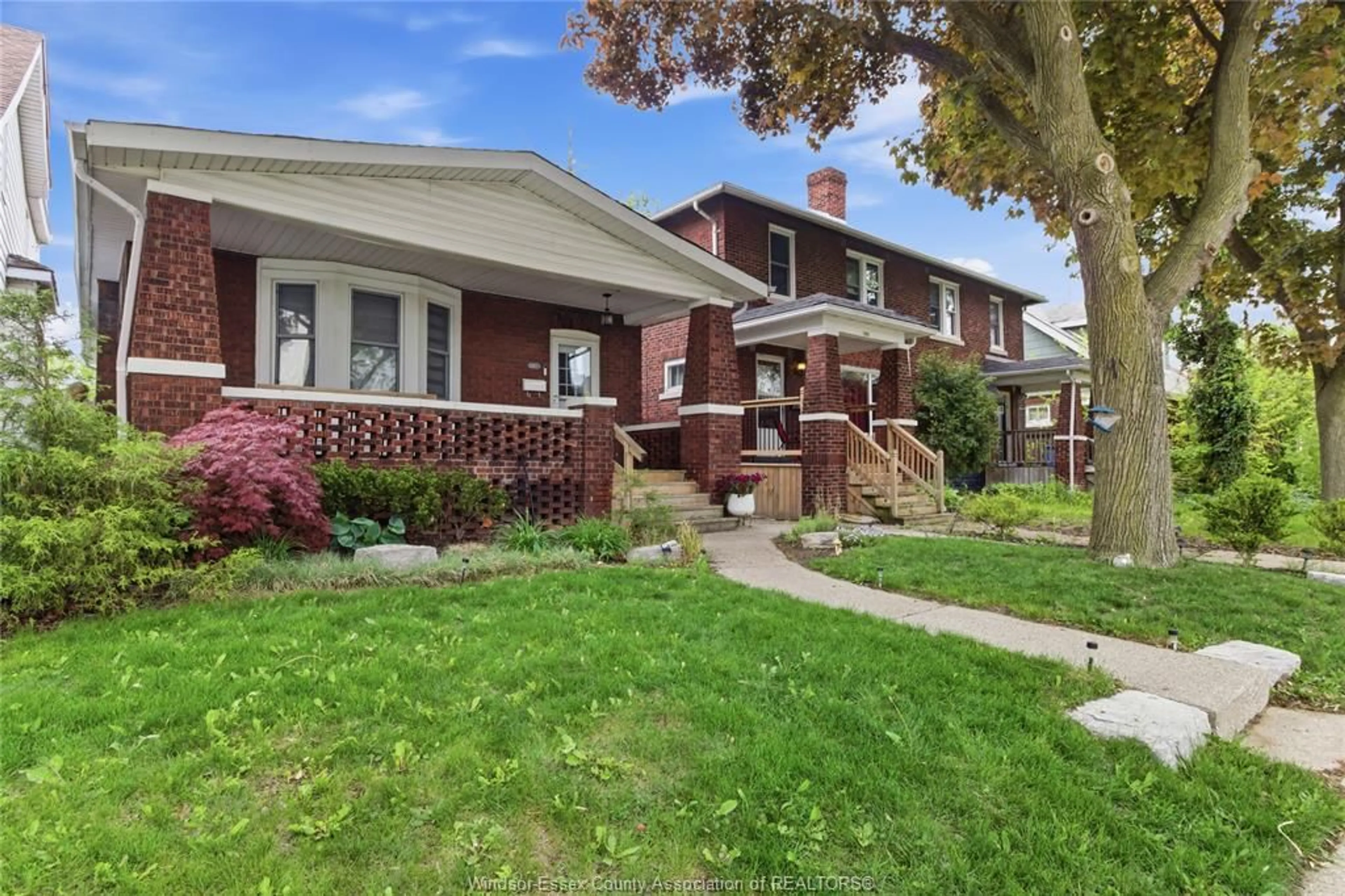 Home with brick exterior material, street for 1220 GLADSTONE, Windsor Ontario N8X 3H3