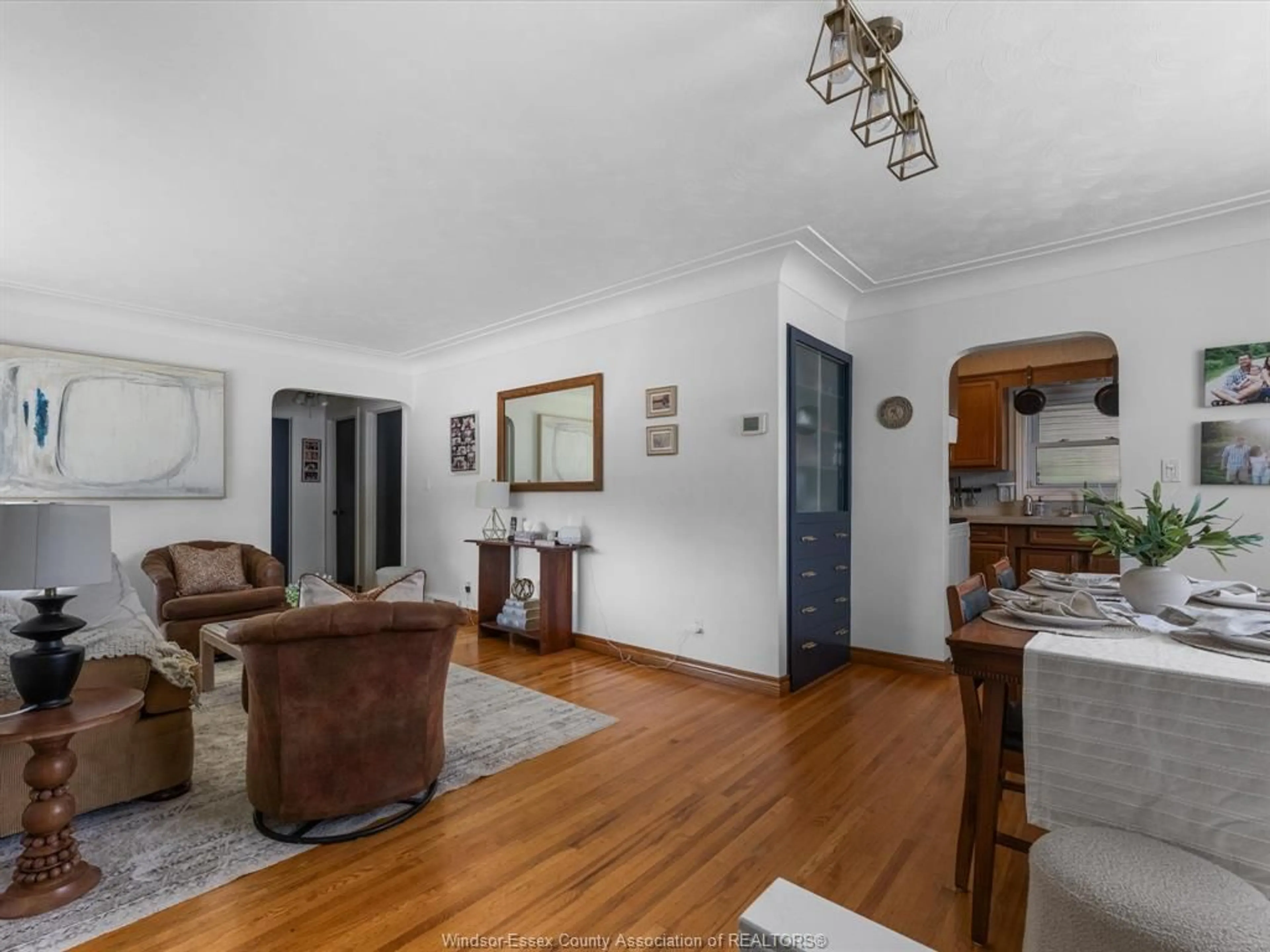 Living room with furniture, unknown for 1384 GRANVILLE Cres, Windsor Ontario N9C 3N8