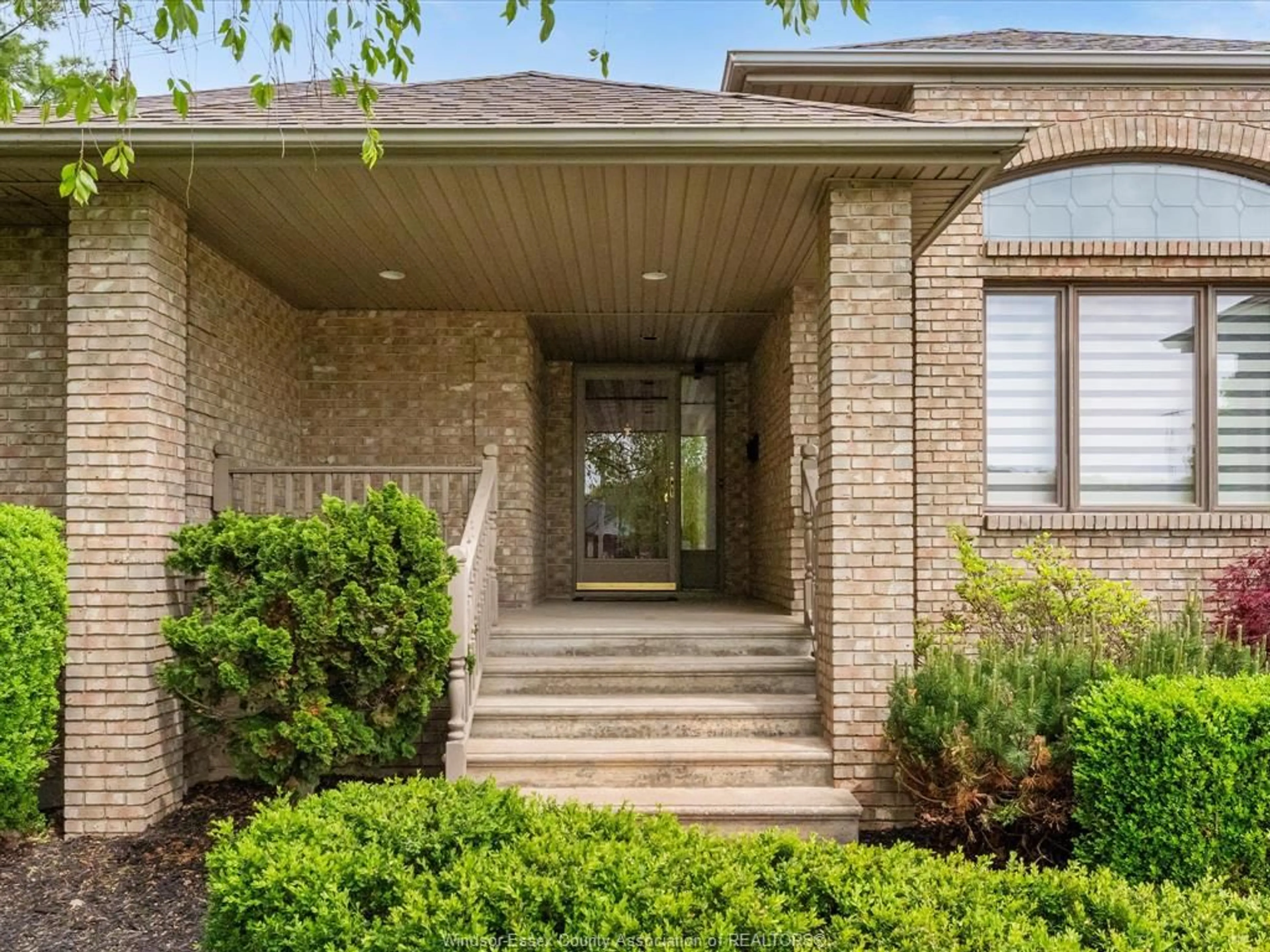Home with brick exterior material, street for 835 SORGE, LaSalle Ontario N9J 3G2