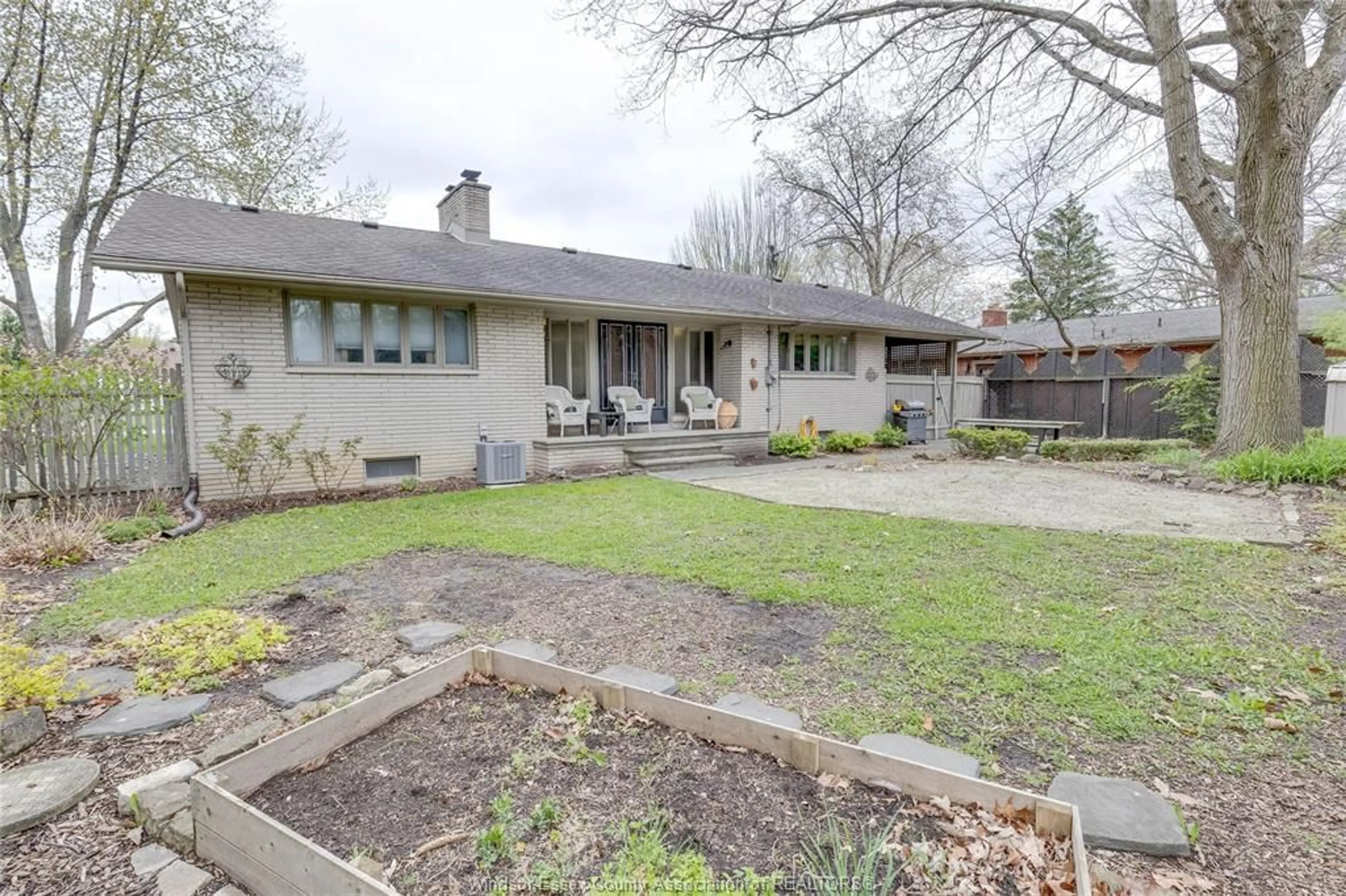 Unknown for 3375 RANKIN, Windsor Ontario N0E 3C2