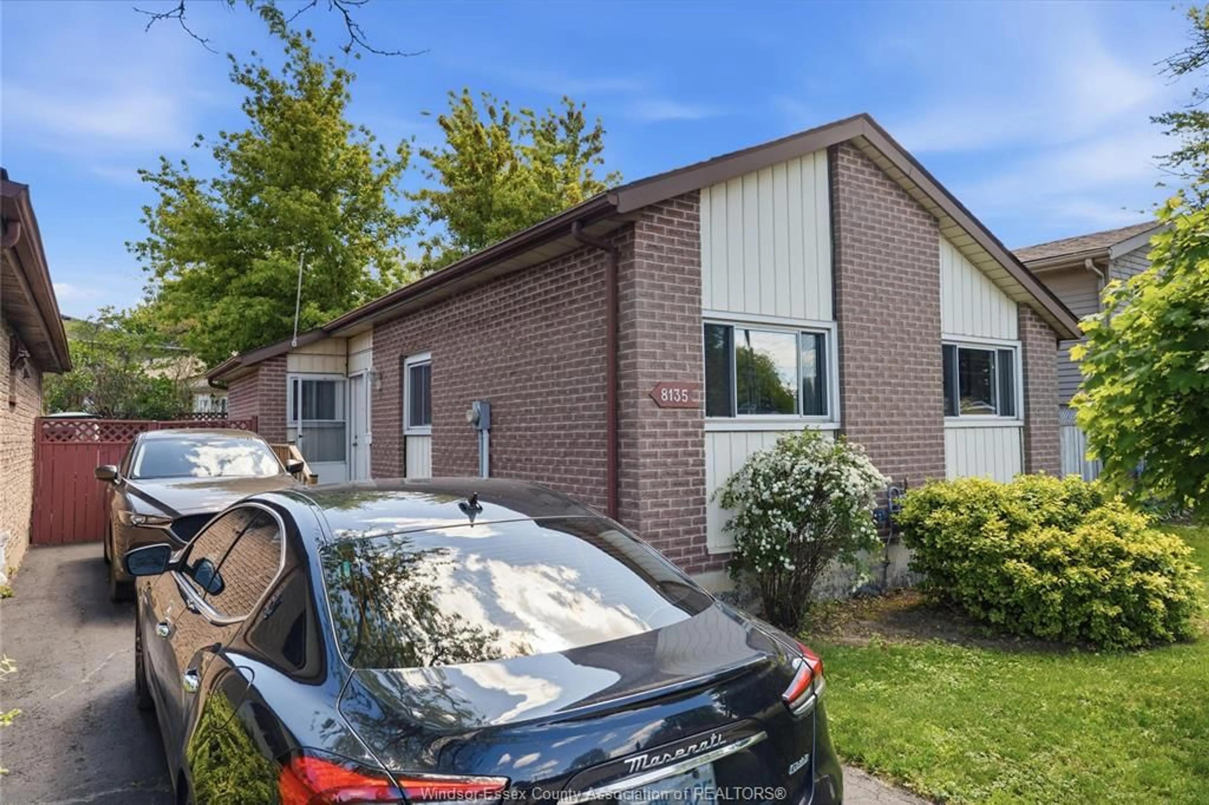 Unknown for 8135 LITTLE RIVER, Windsor Ontario N8S 4P1