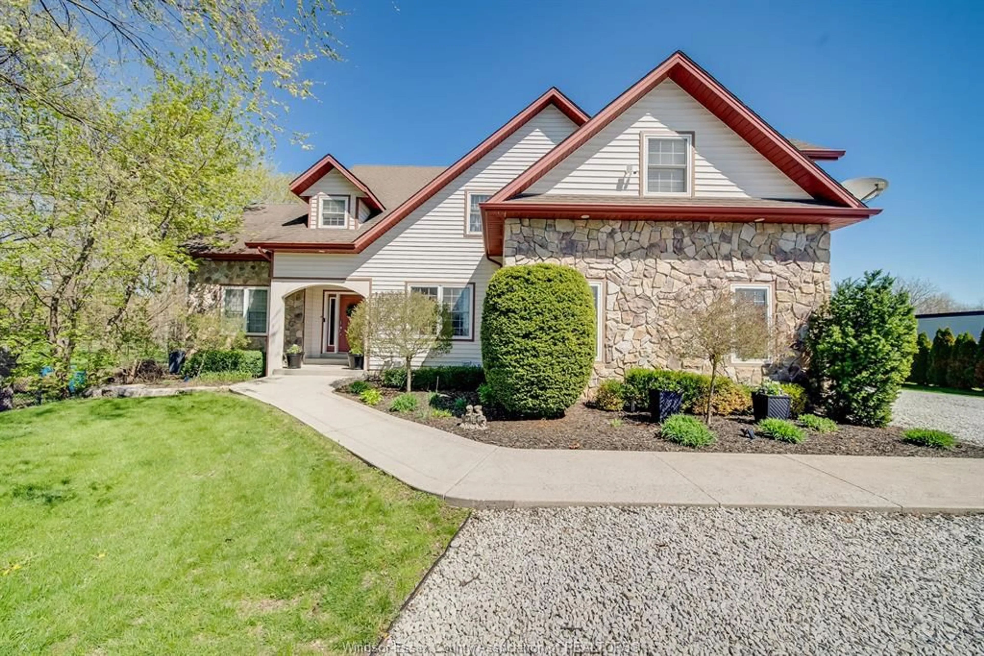 Home with brick exterior material, street for 1332 COUNTY RD 22, Lakeshore Ontario N0R 1A0