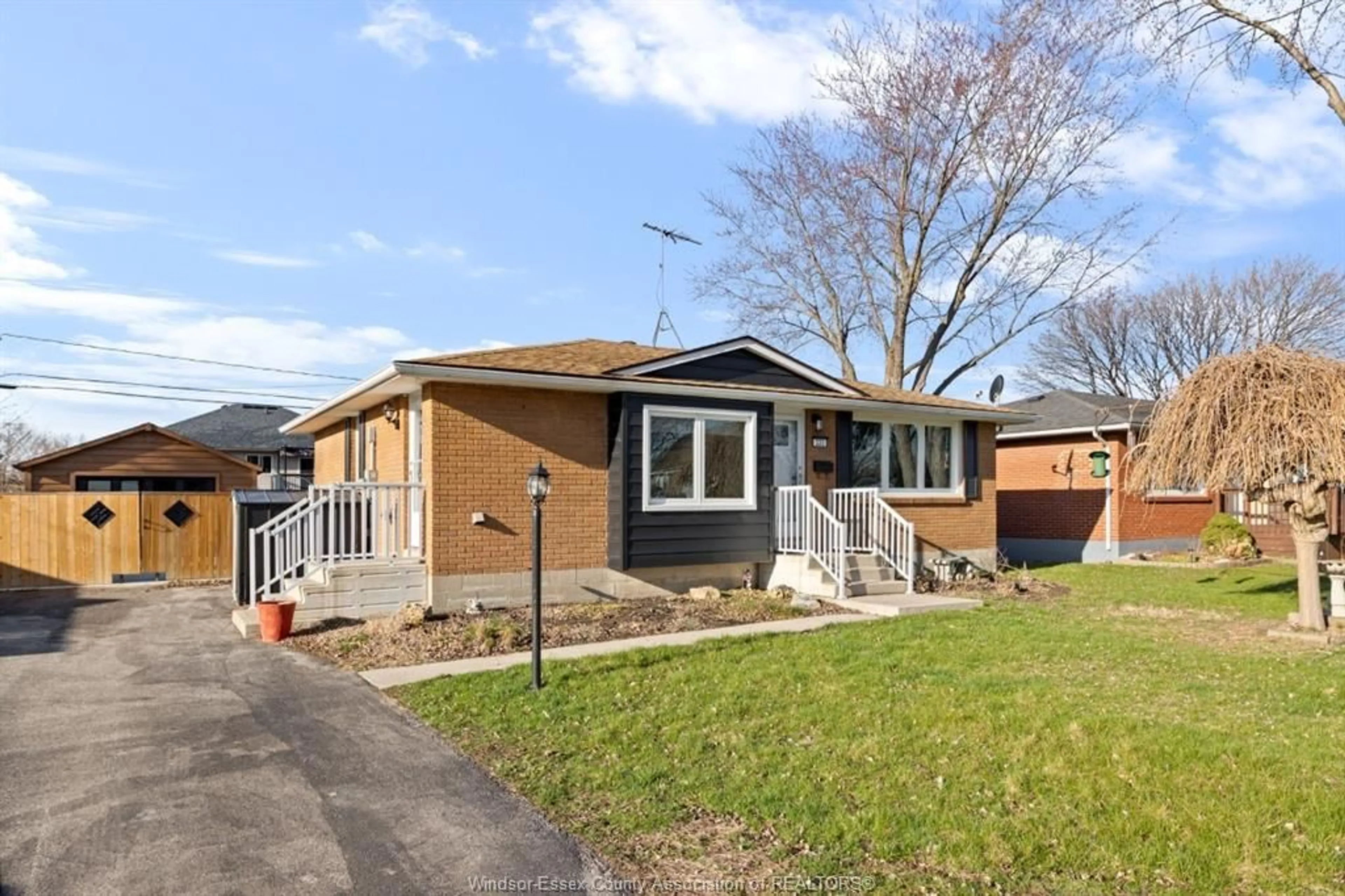 Home with brick exterior material, street for 220 VICTORY, LaSalle Ontario N9J 1V6