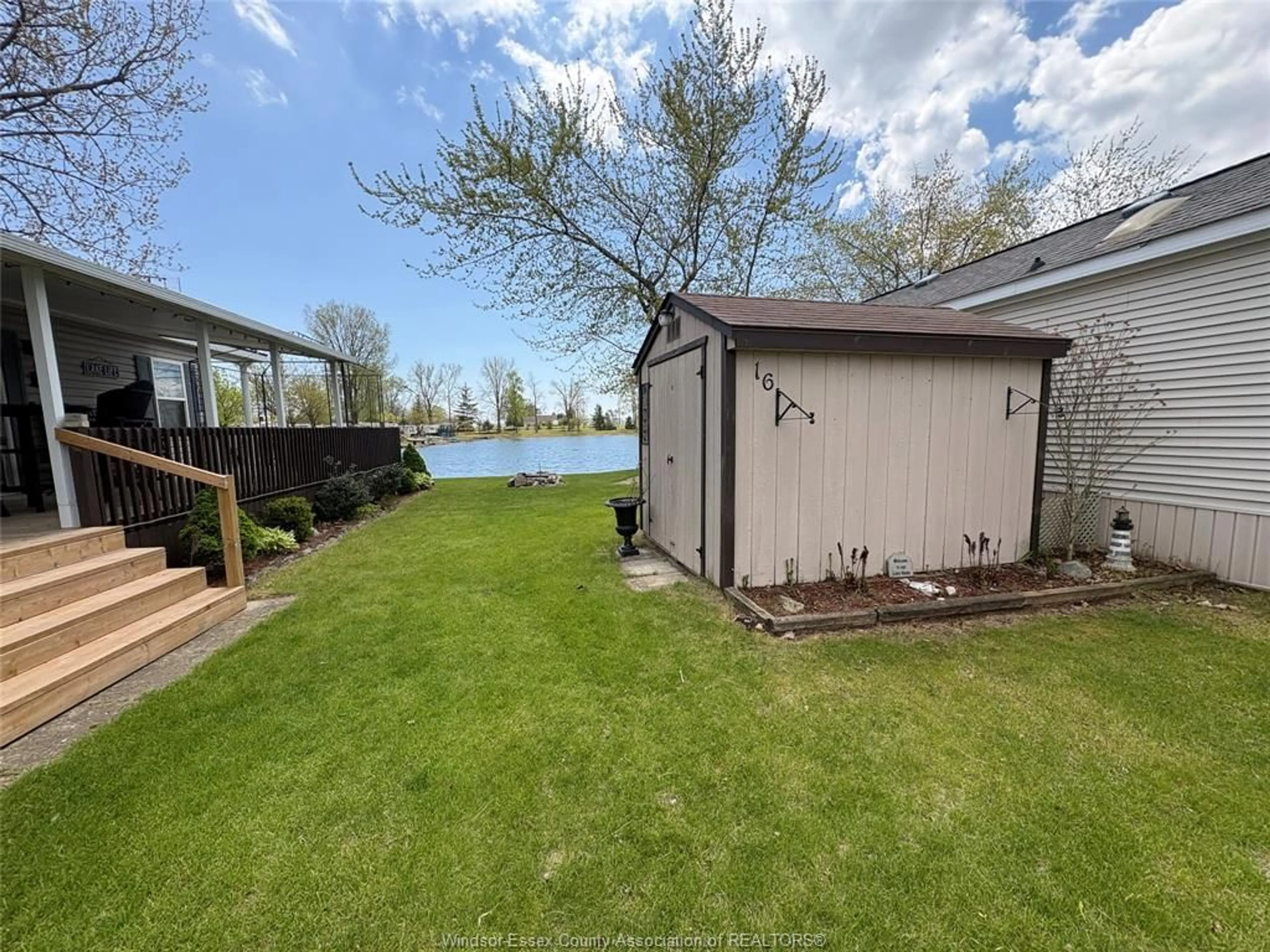 Unknown for 16 MULBERRY Lane, Leamington Ontario N0P 2G0