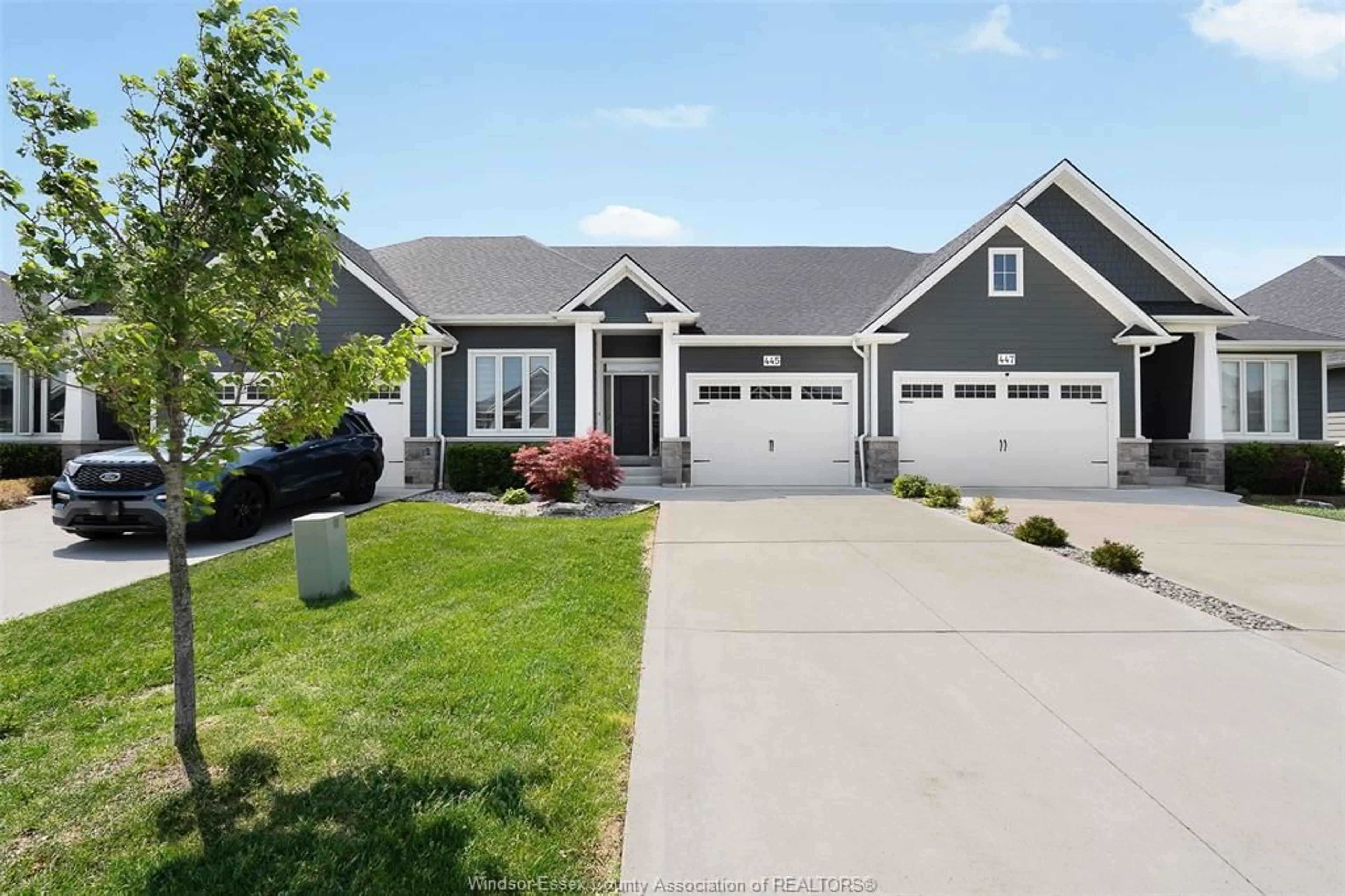 Home with vinyl exterior material, street for 445 BRUNMAR Cres, Lakeshore Ontario N0R 1A0