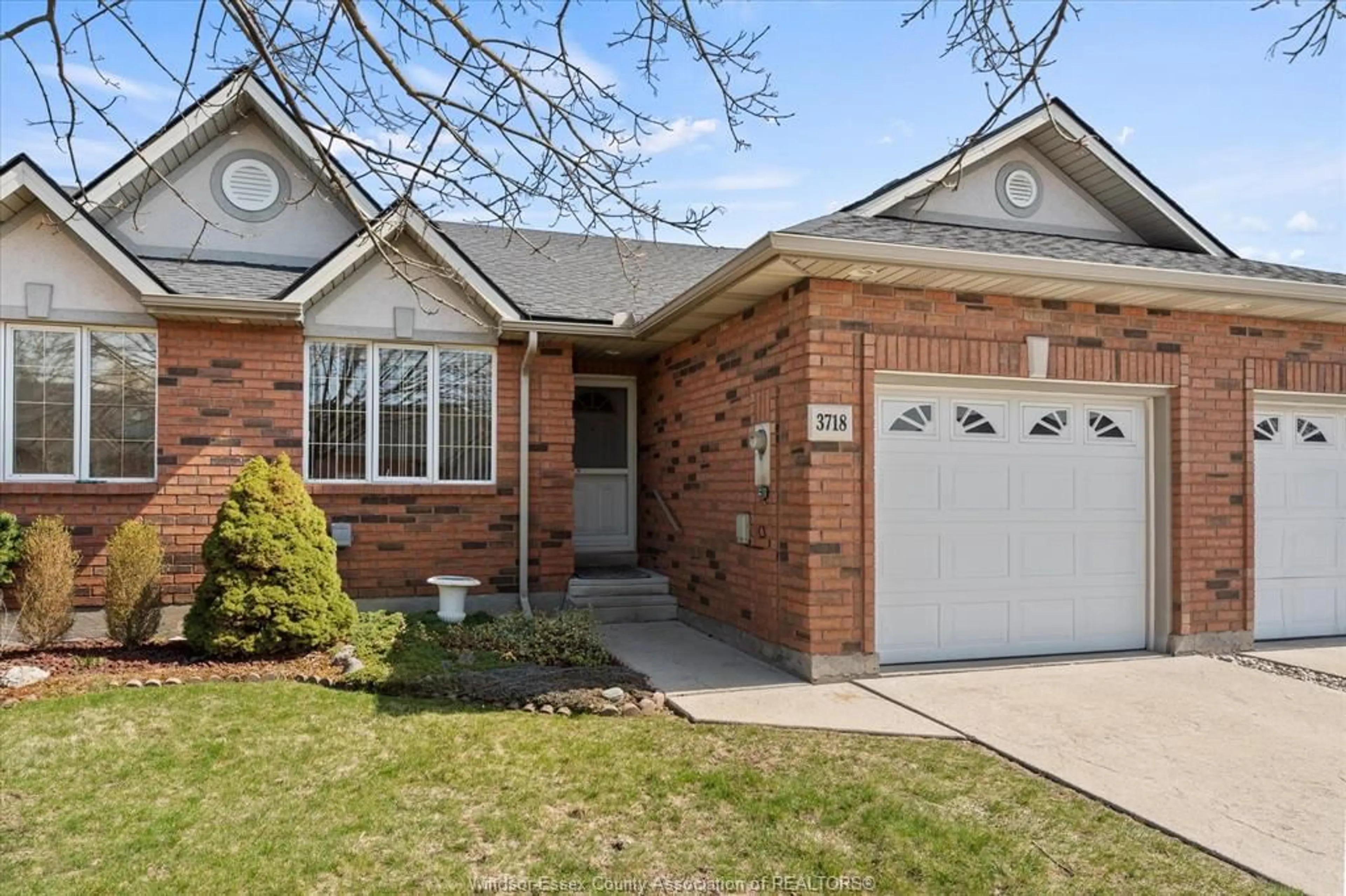 Home with brick exterior material, street for 3718 Prairie Crt, Windsor Ontario N9G 2X3