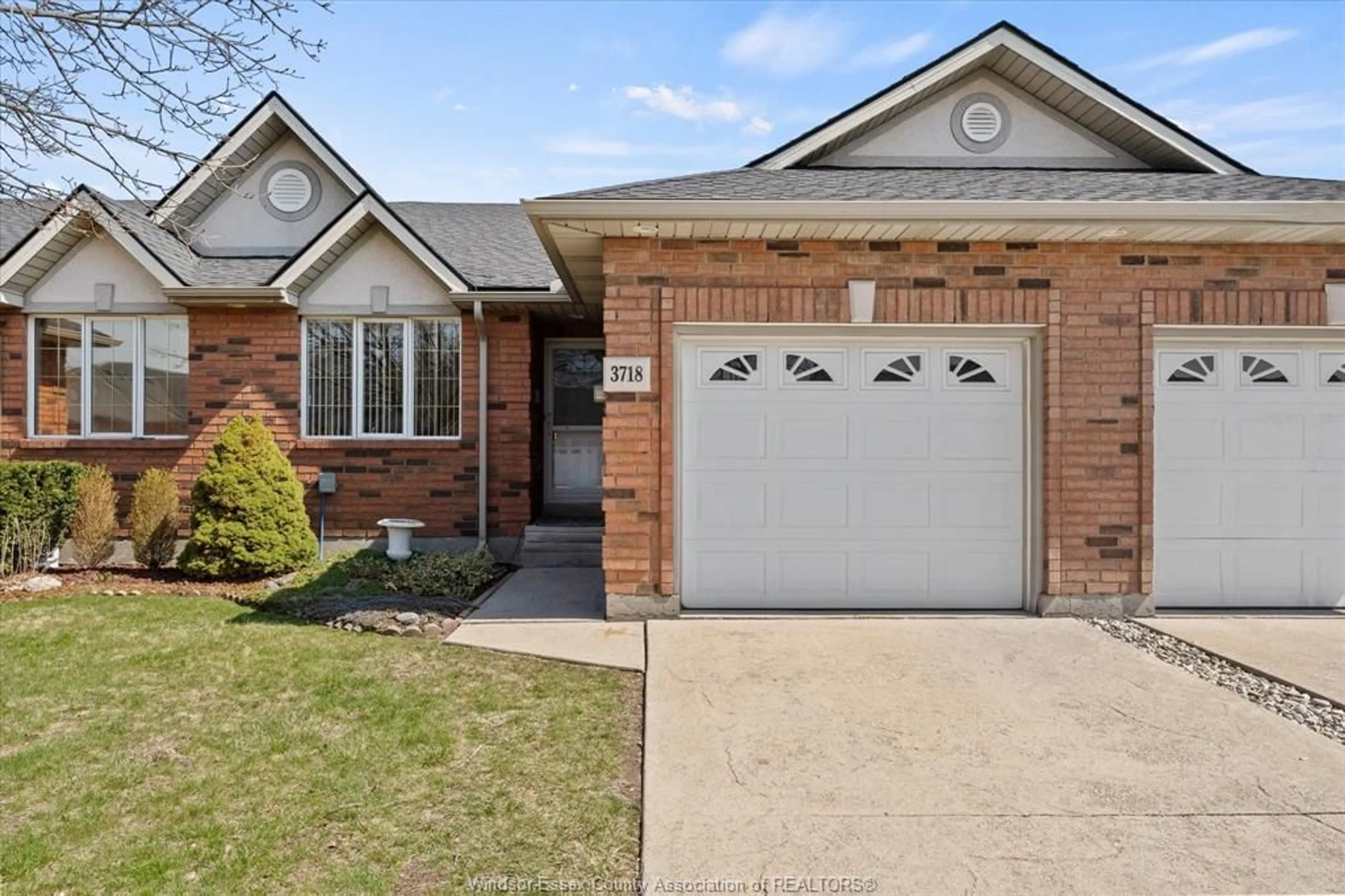 Home with brick exterior material, street for 3718 Prairie Crt, Windsor Ontario N9G 2X3