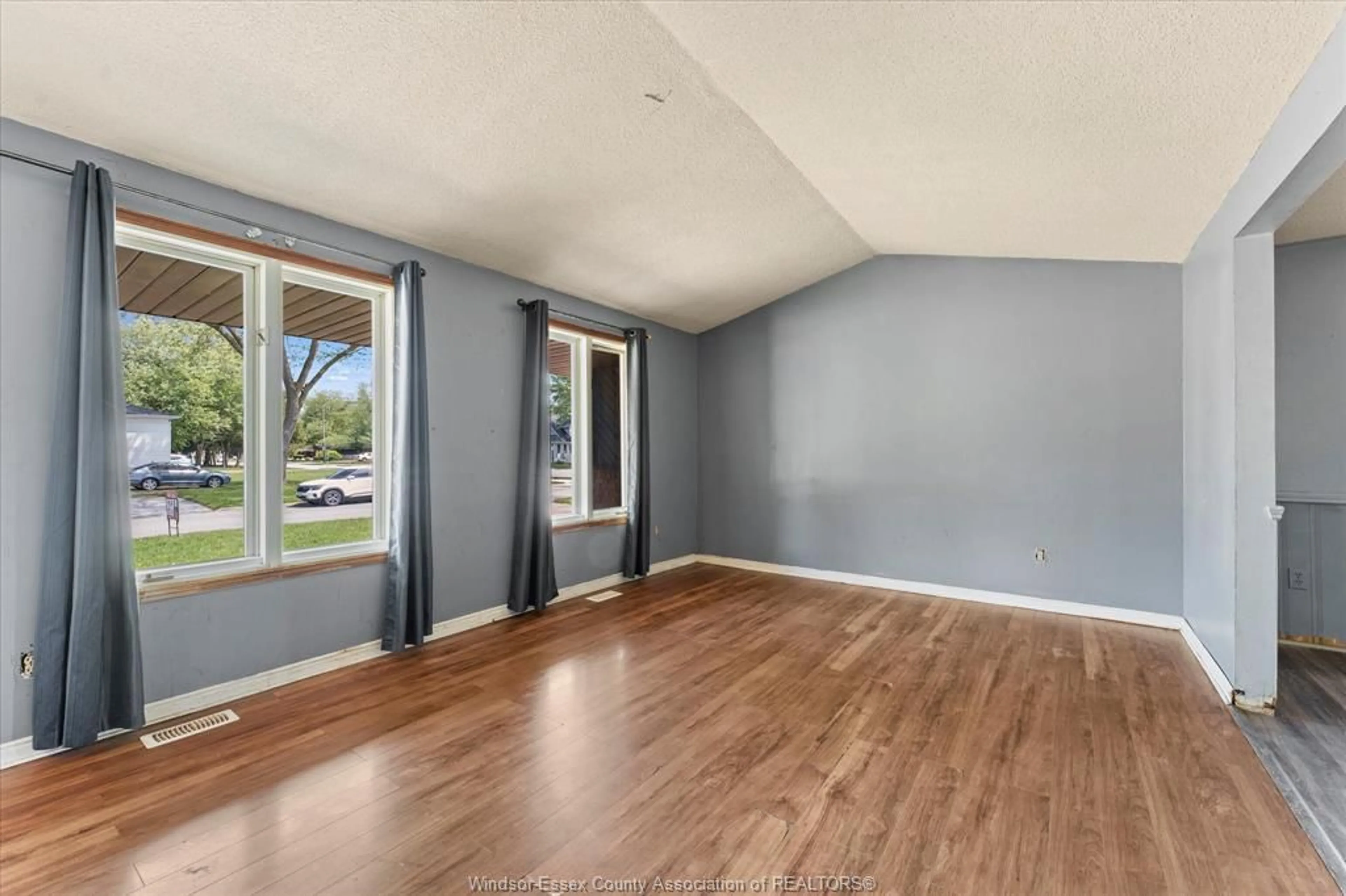 A pic of a room for 12249 PAPINEAU Crt, Tecumseh Ontario N8N 3B5