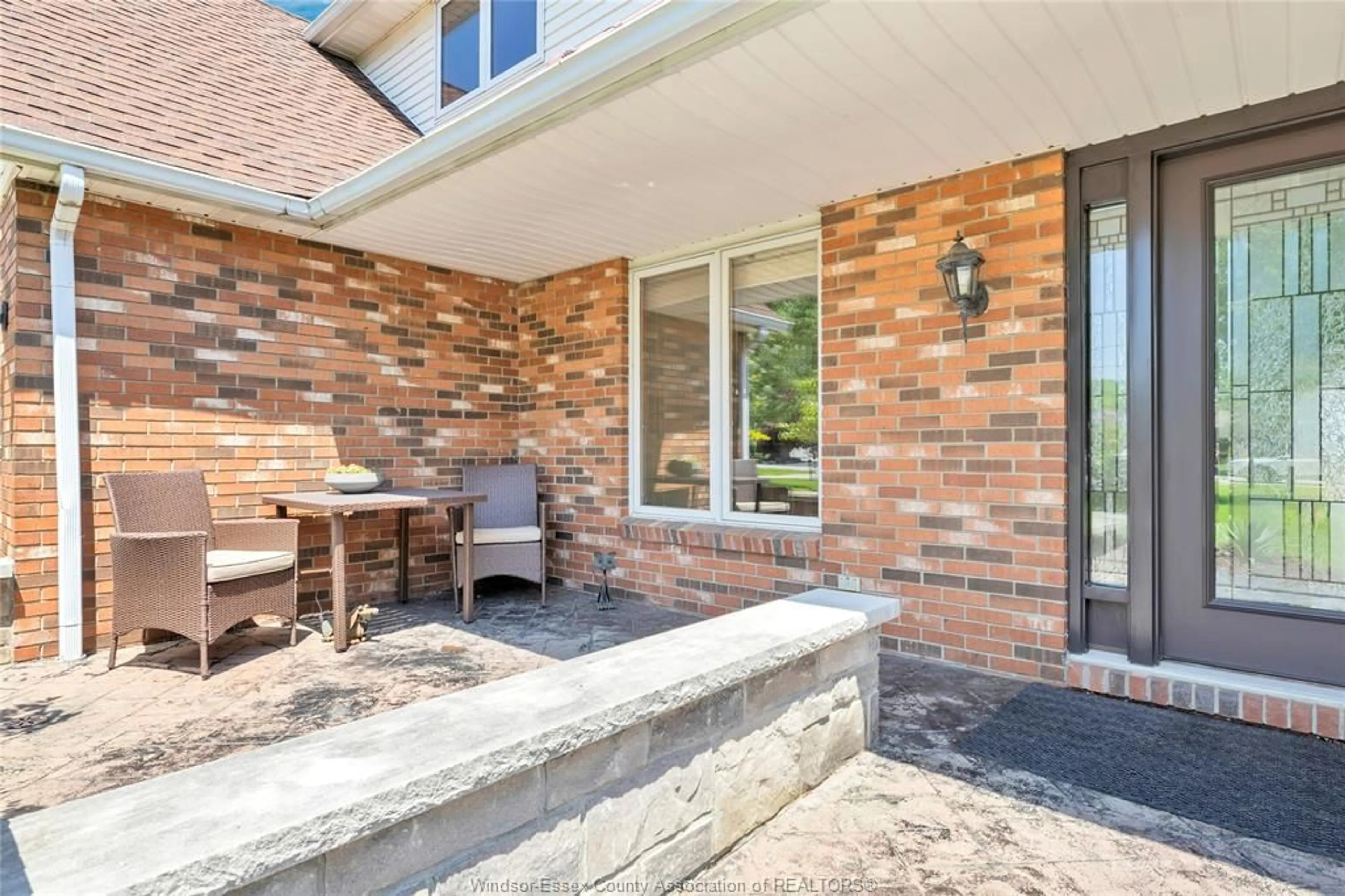 Patio, street for 287 IRWIN, Essex Ontario N8M 2T7