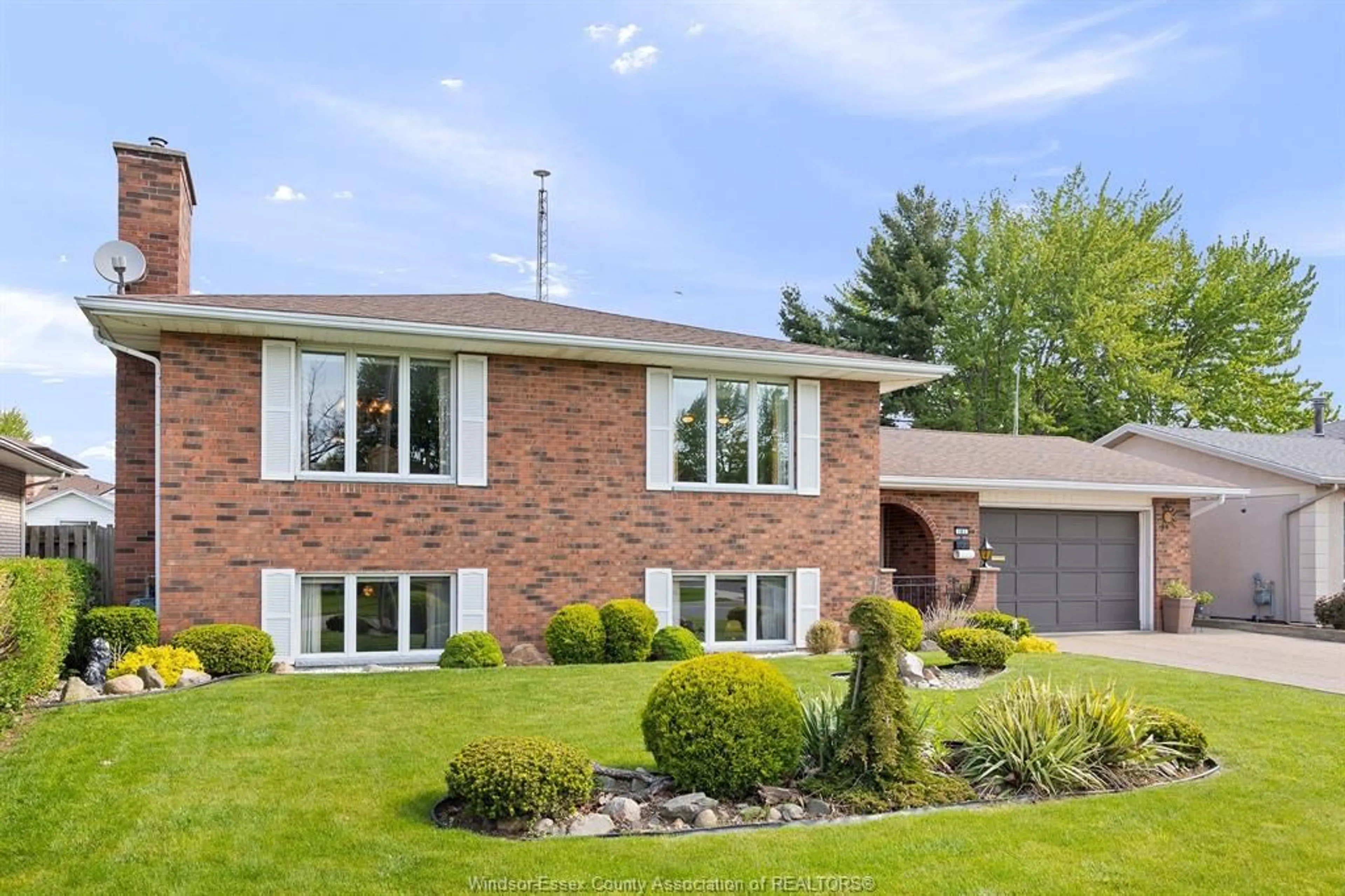 Home with brick exterior material, street for 161 MARLBOROUGH St, Leamington Ontario N8H 4S1