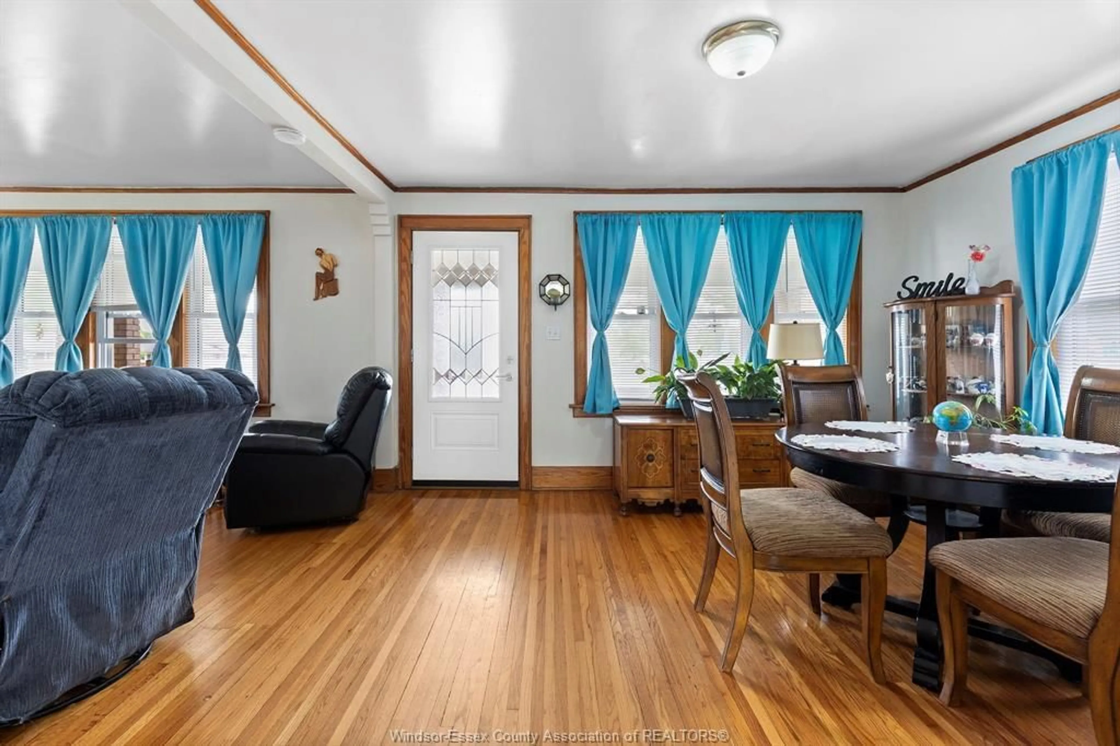 Unknown for 1288 Cabana Rd, Windsor Ontario N9G 1C1