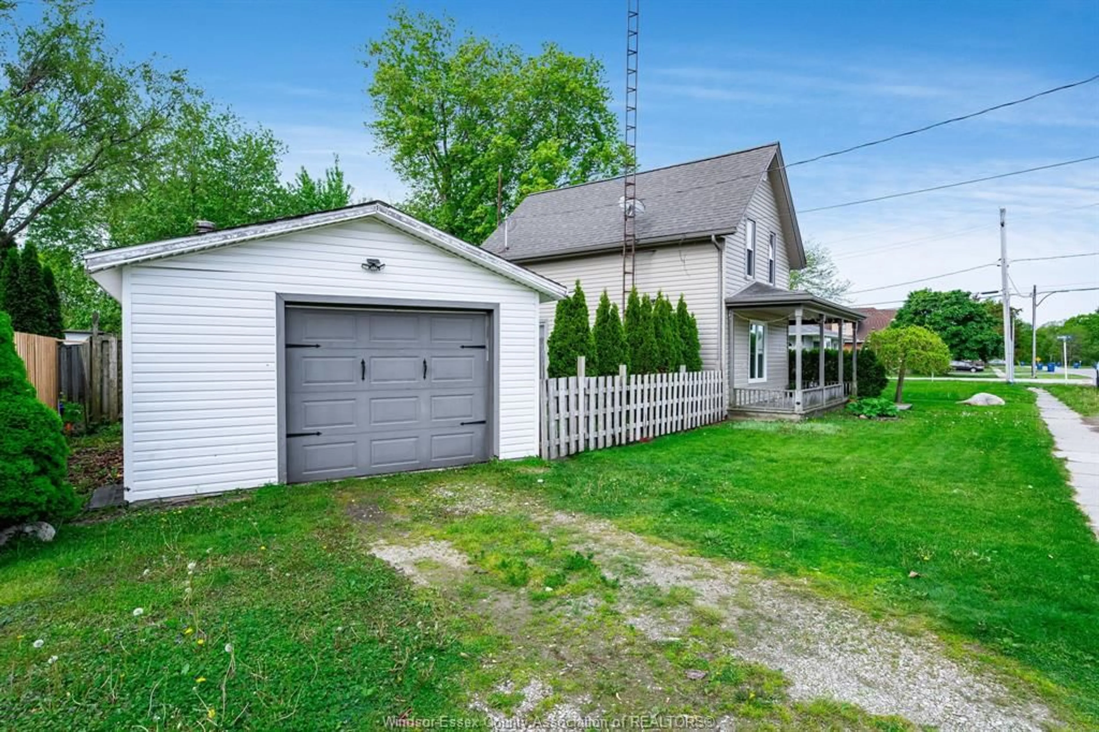 Unknown for 20 Buchanan St, Wheatley Ontario N0P 2P0