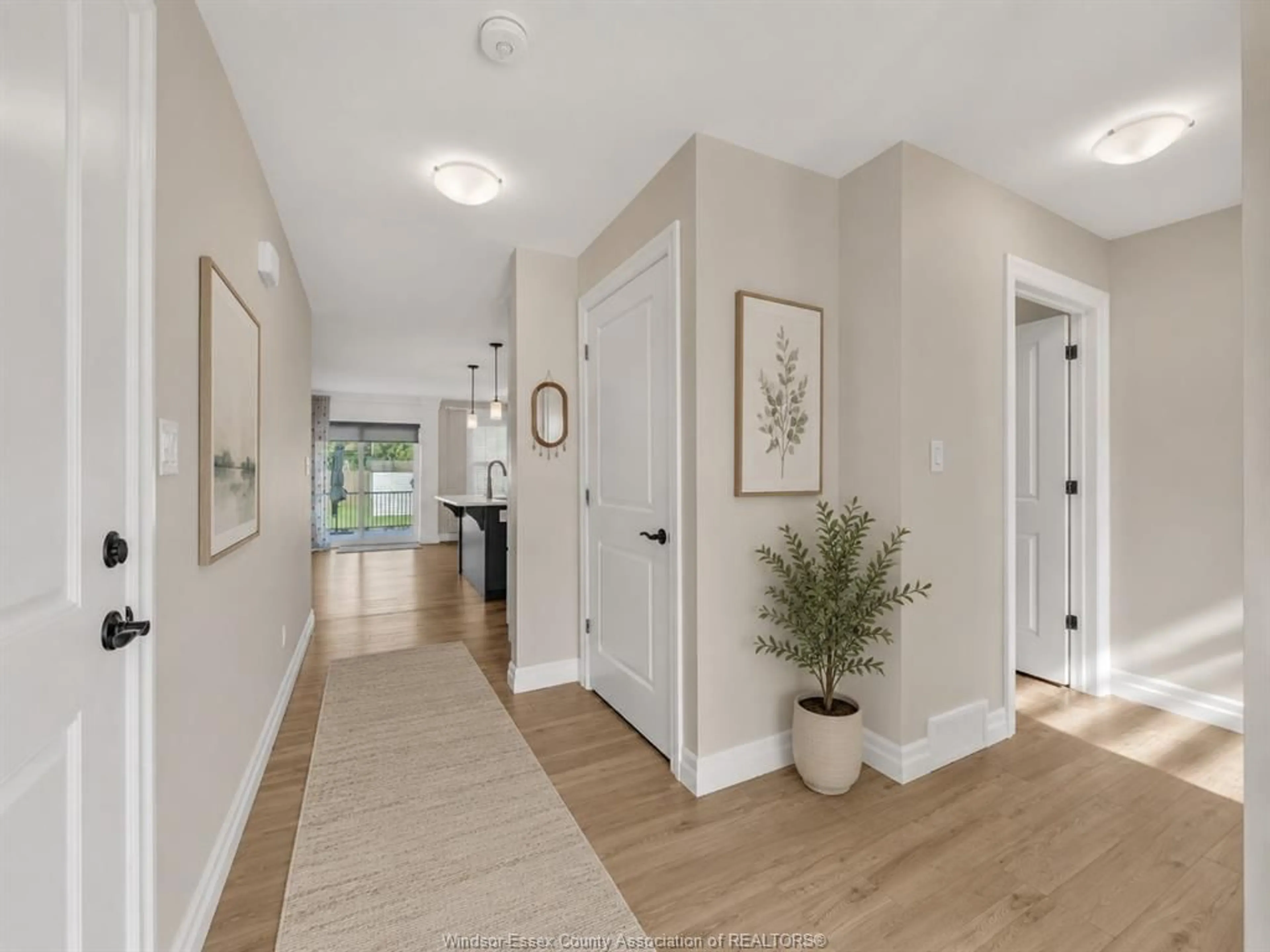 Indoor entryway for 201 MEADOWVIEW Ave, Amherstburg Ontario N9V 0G1
