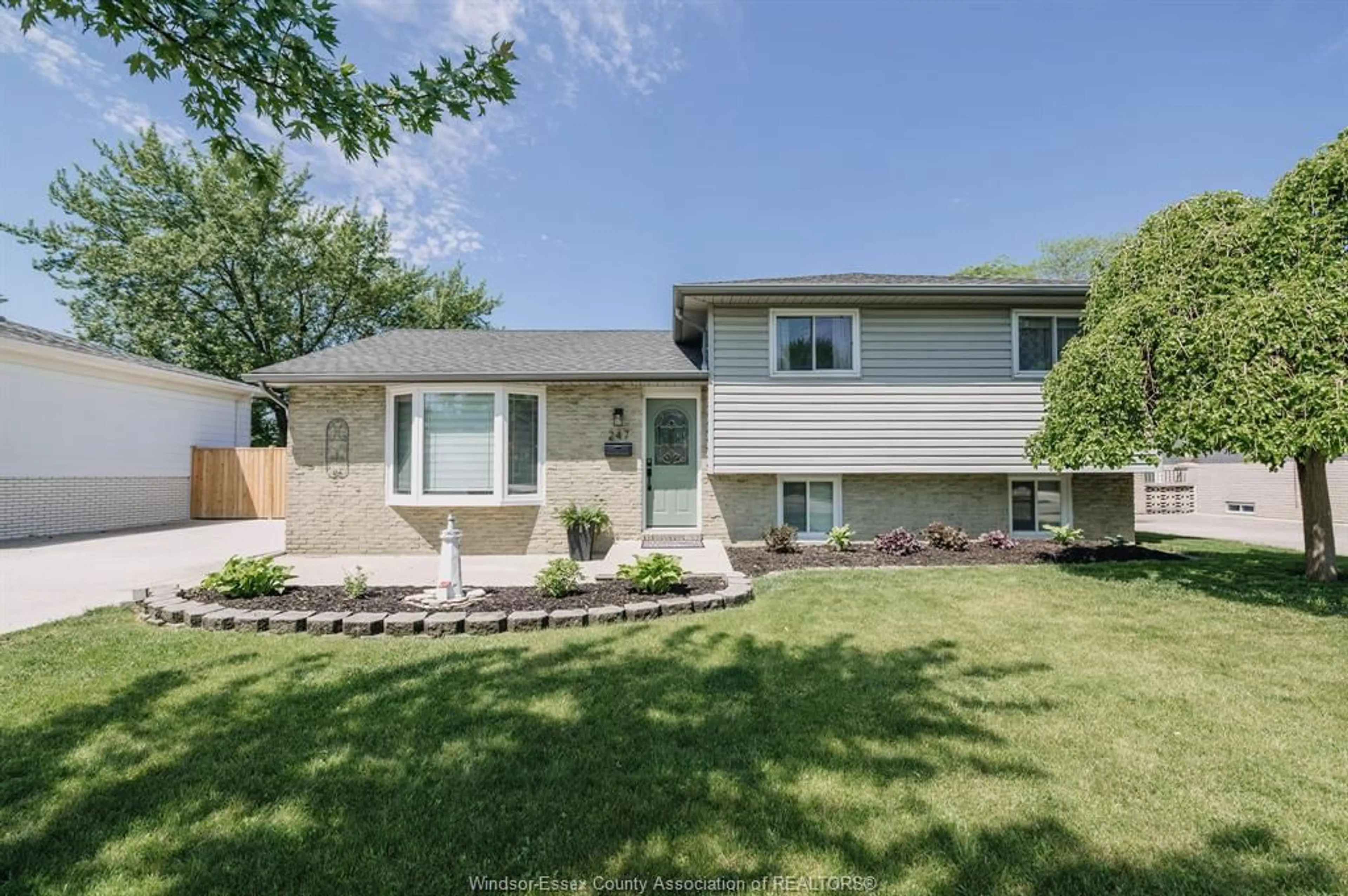 Home with vinyl exterior material, street for 247 Pacific Ave, Amherstburg Ontario N9V 3E5