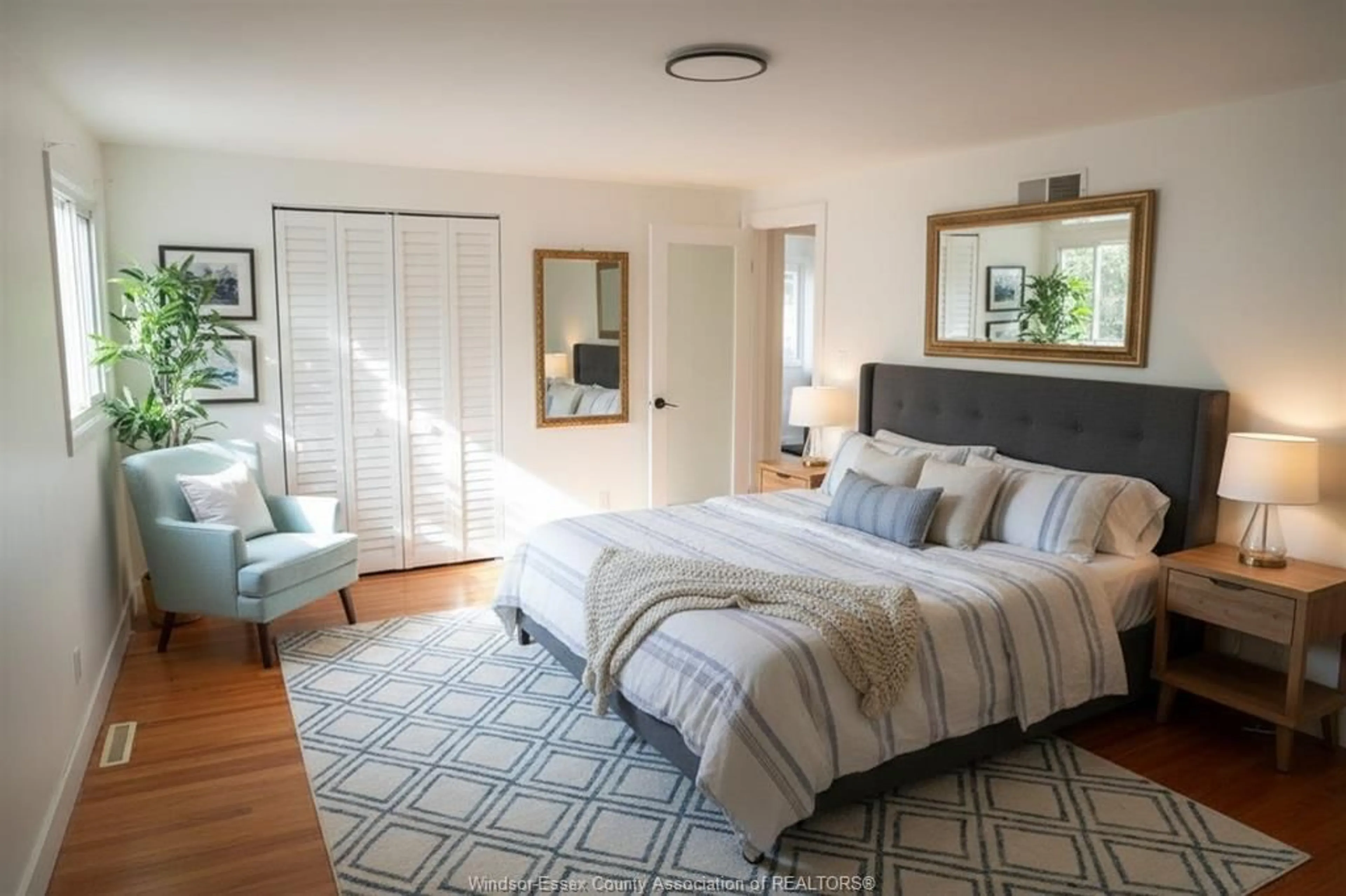Bedroom with bed, unknown for 2688 JAMAICA Cres, Windsor Ontario N9E 2Z2