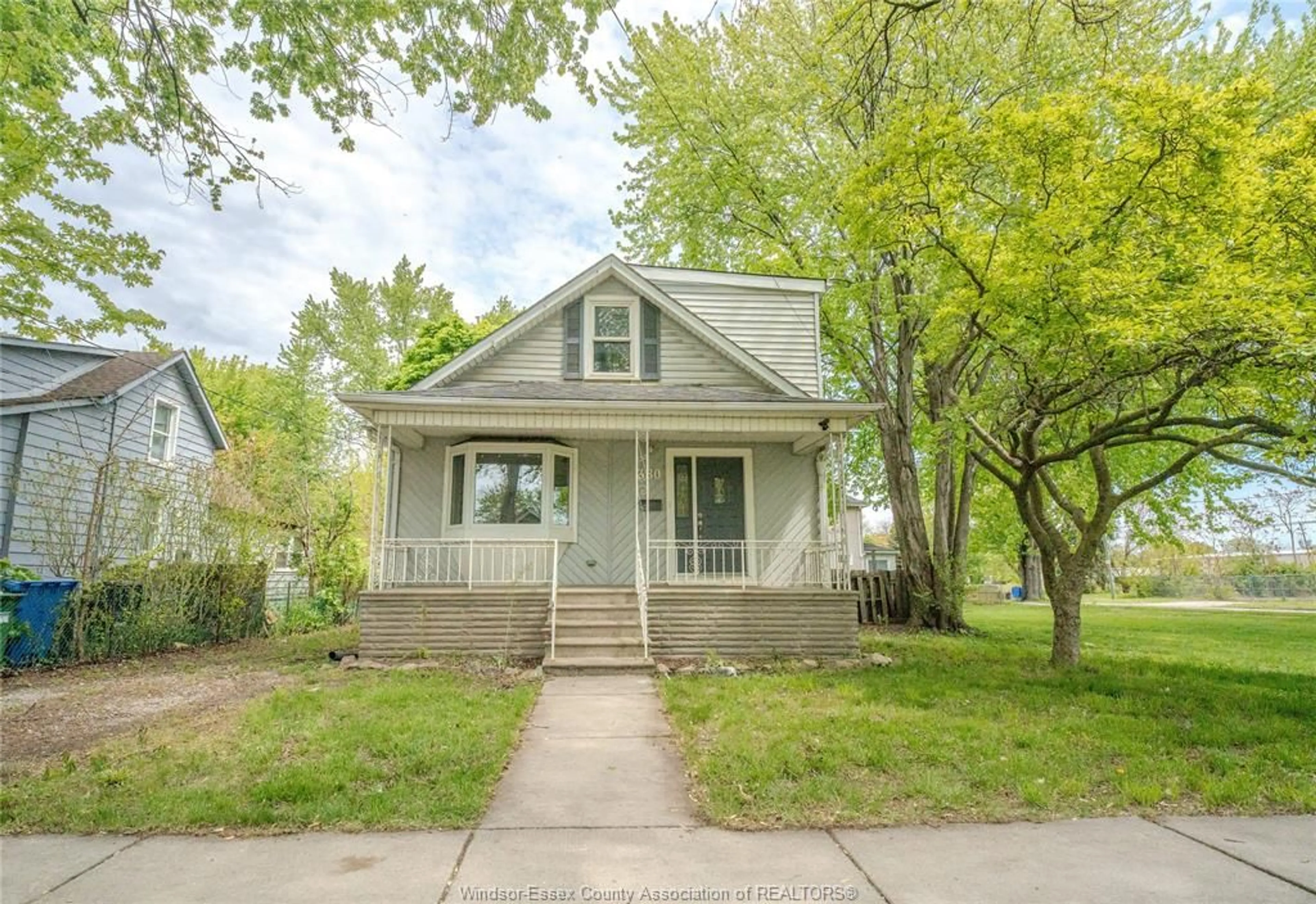 Home with vinyl exterior material, street for 380 CHAPPELL, Windsor Ontario N9C 3C7