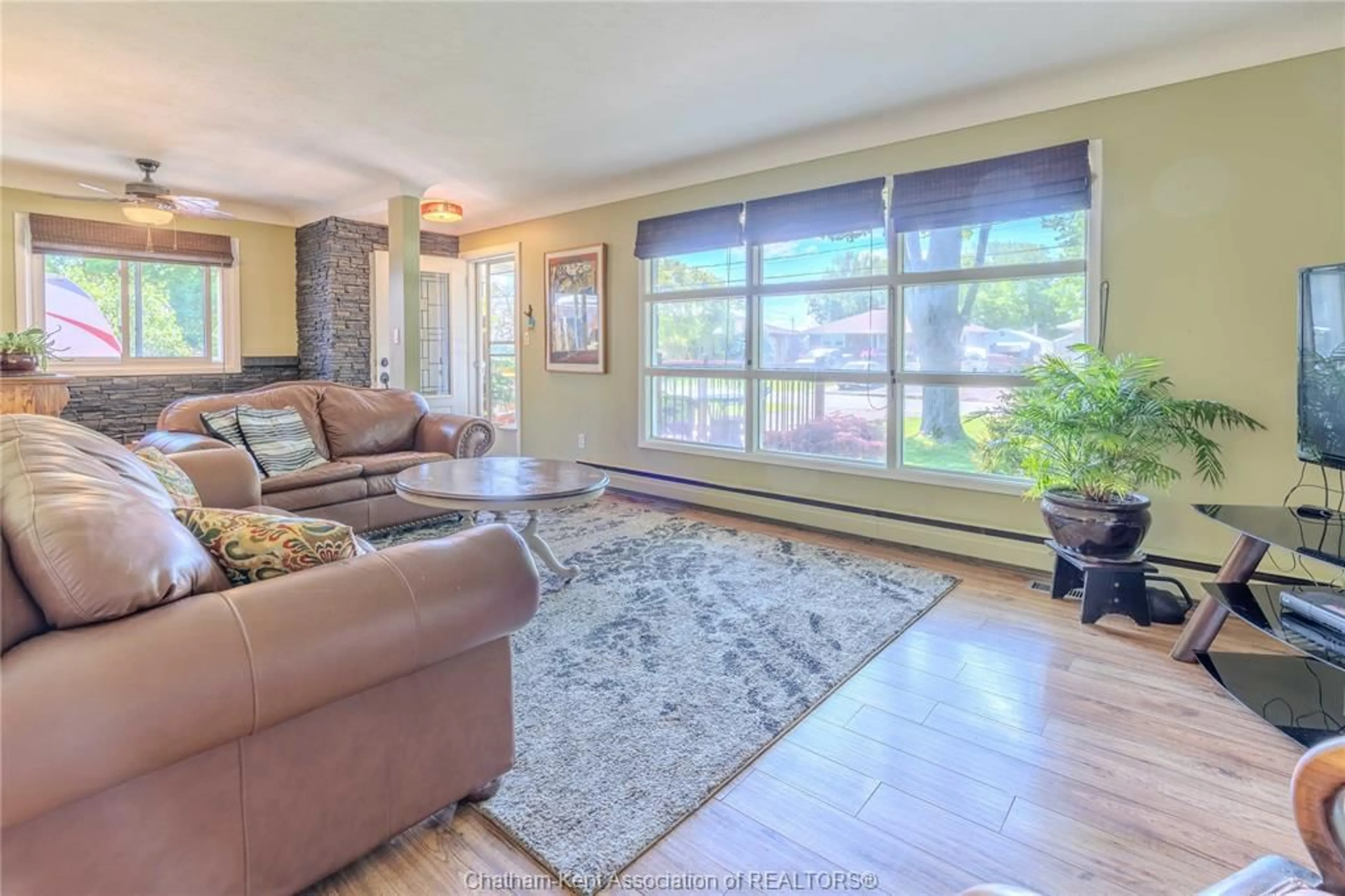Living room with furniture, unknown for 63 Warwick Dr, Wallaceburg Ontario N8A 3N4