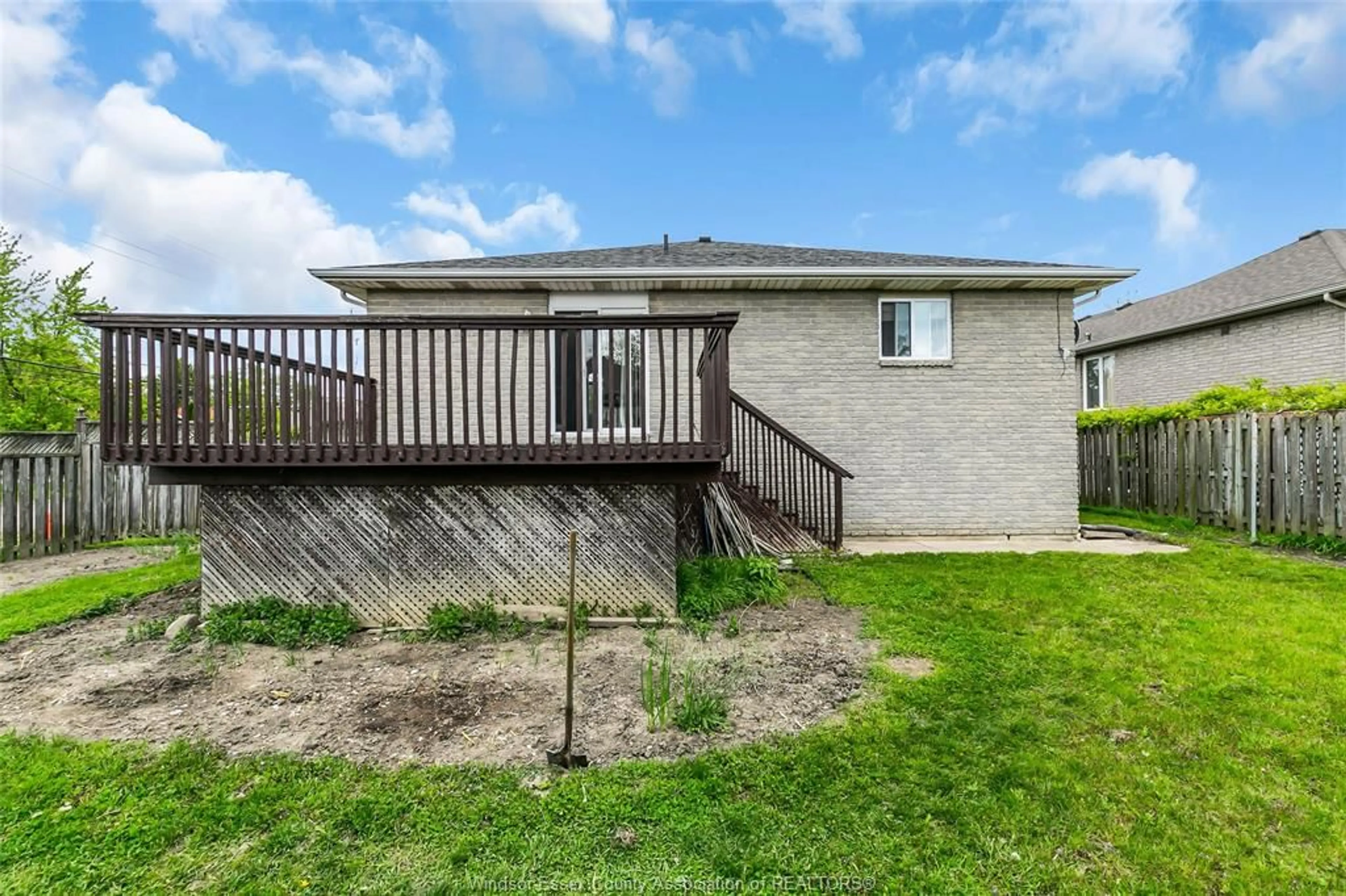 Patio, unknown for 2401 ST. PATRICKS, Windsor Ontario N9E 4V9