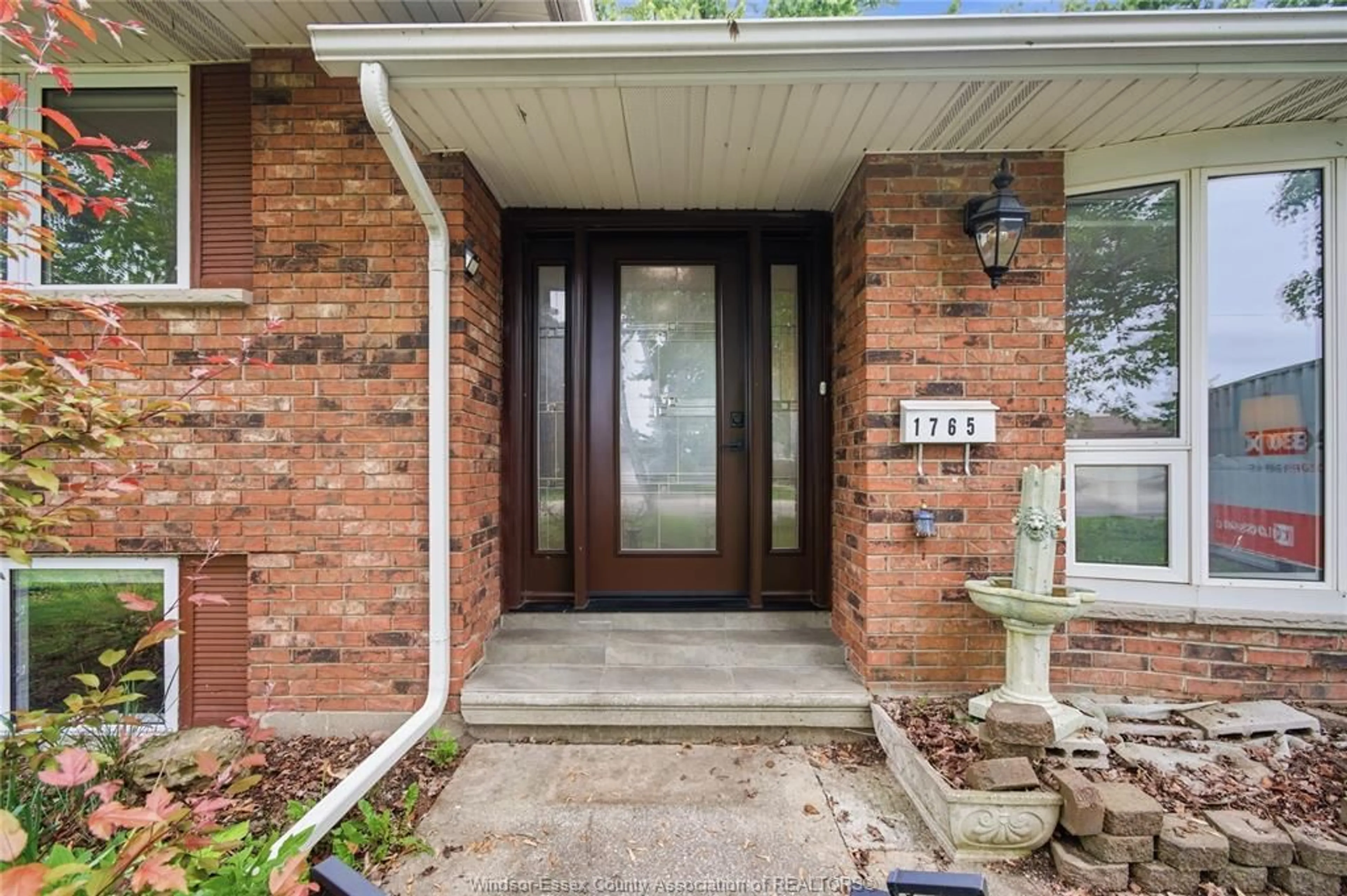 Unknown for 1765 GOLFVIEW, LaSalle Ontario N9J 1Z1