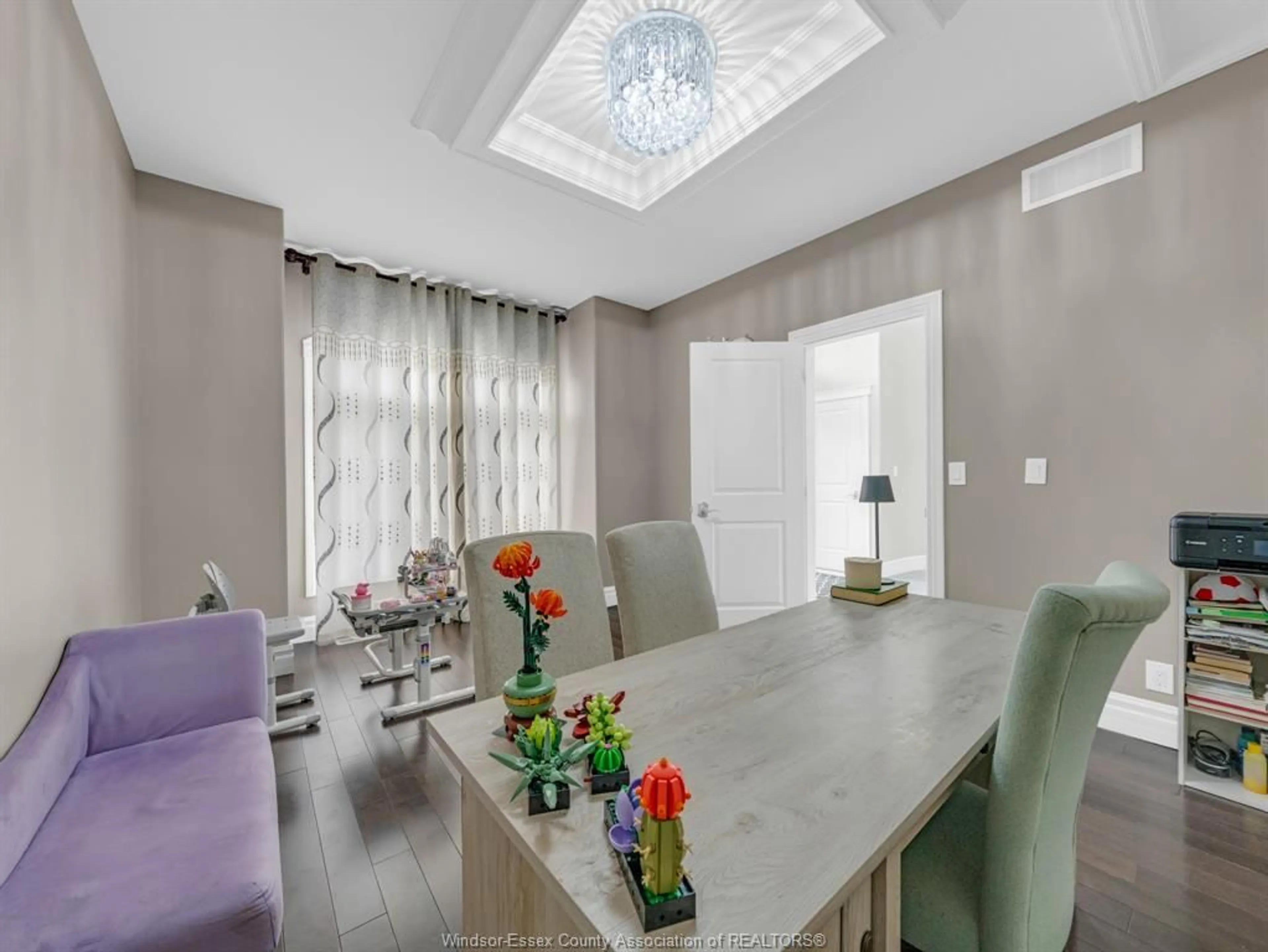 Dining room, unknown for 31 Heathview Trail, Leamington Ontario N8H 0C5