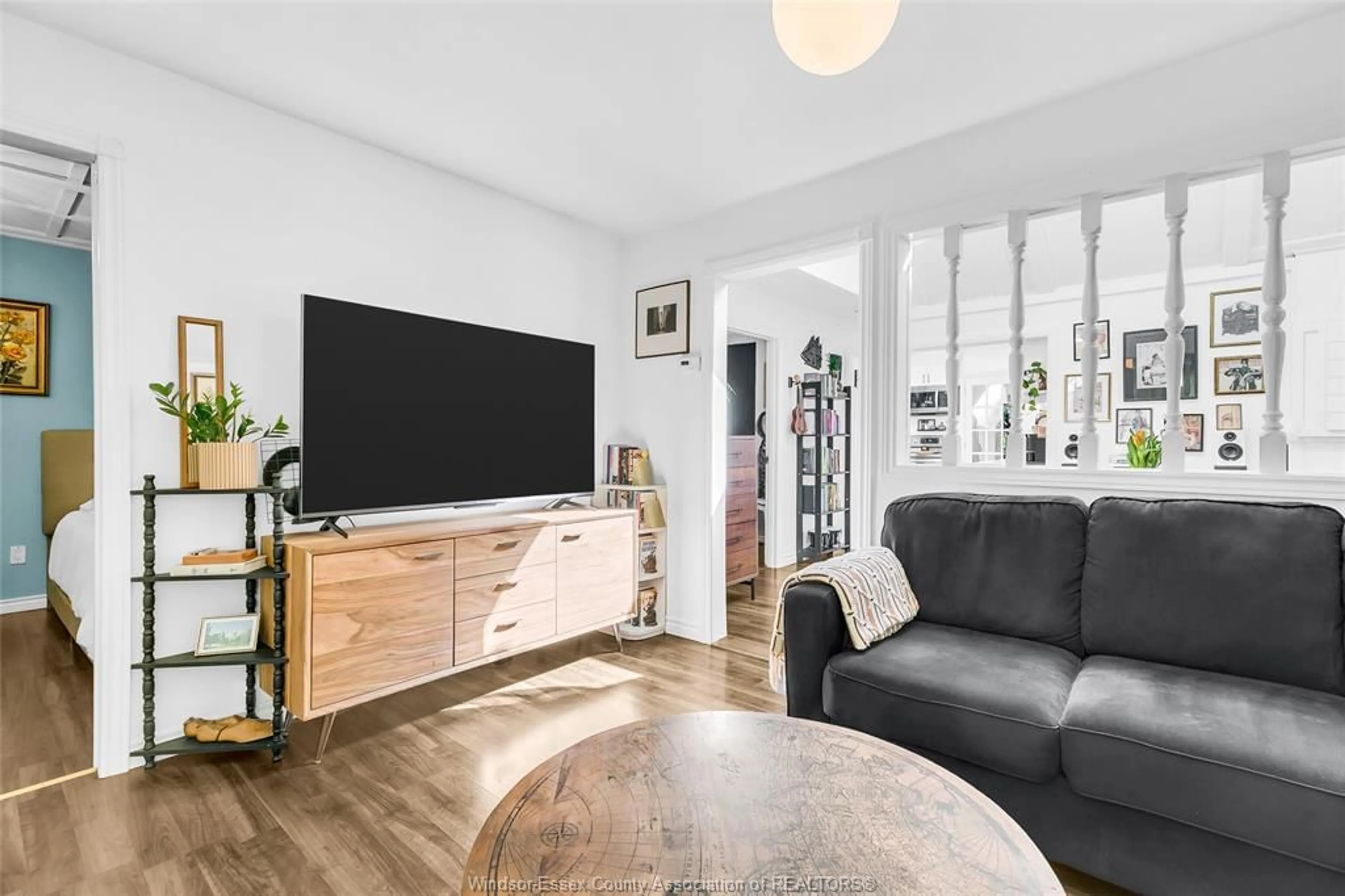 Living room with furniture, unknown for 3548 TURNER Rd, Windsor Ontario N8W 3M8