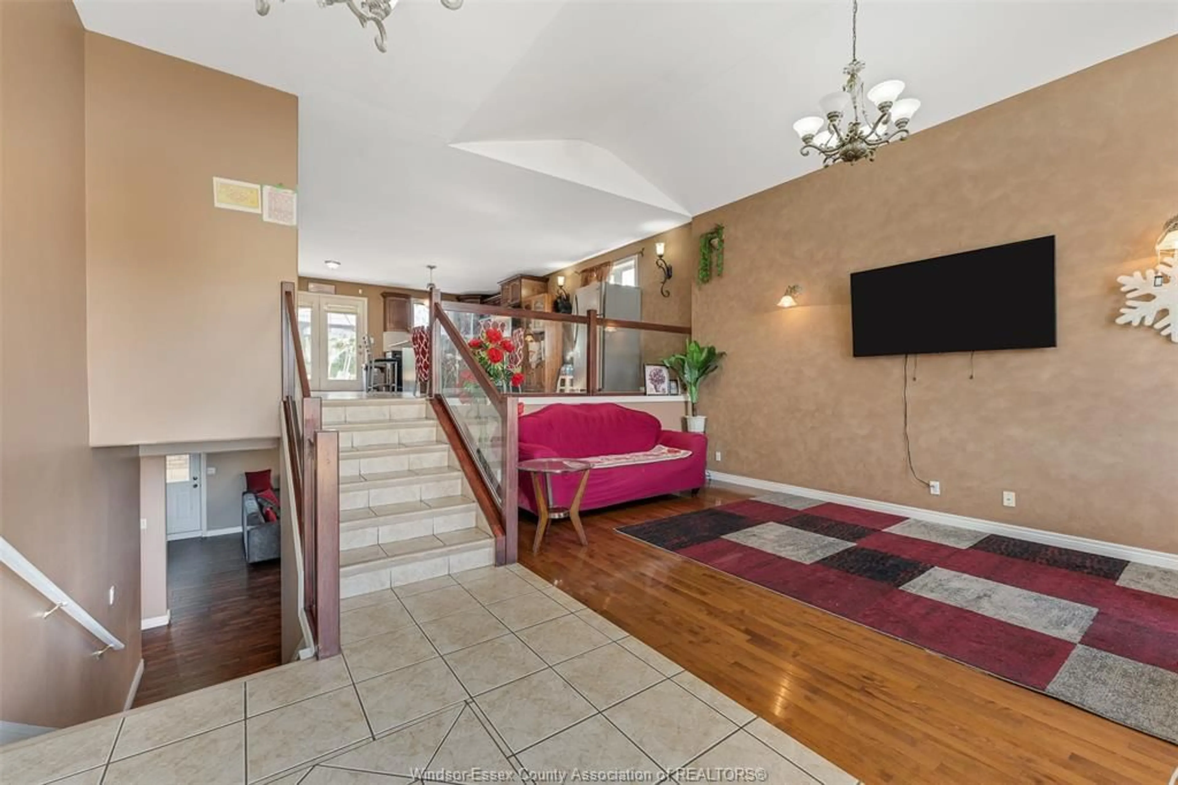 Lobby for 143 AMY CROFT, Lakeshore Ontario N9K 1E6